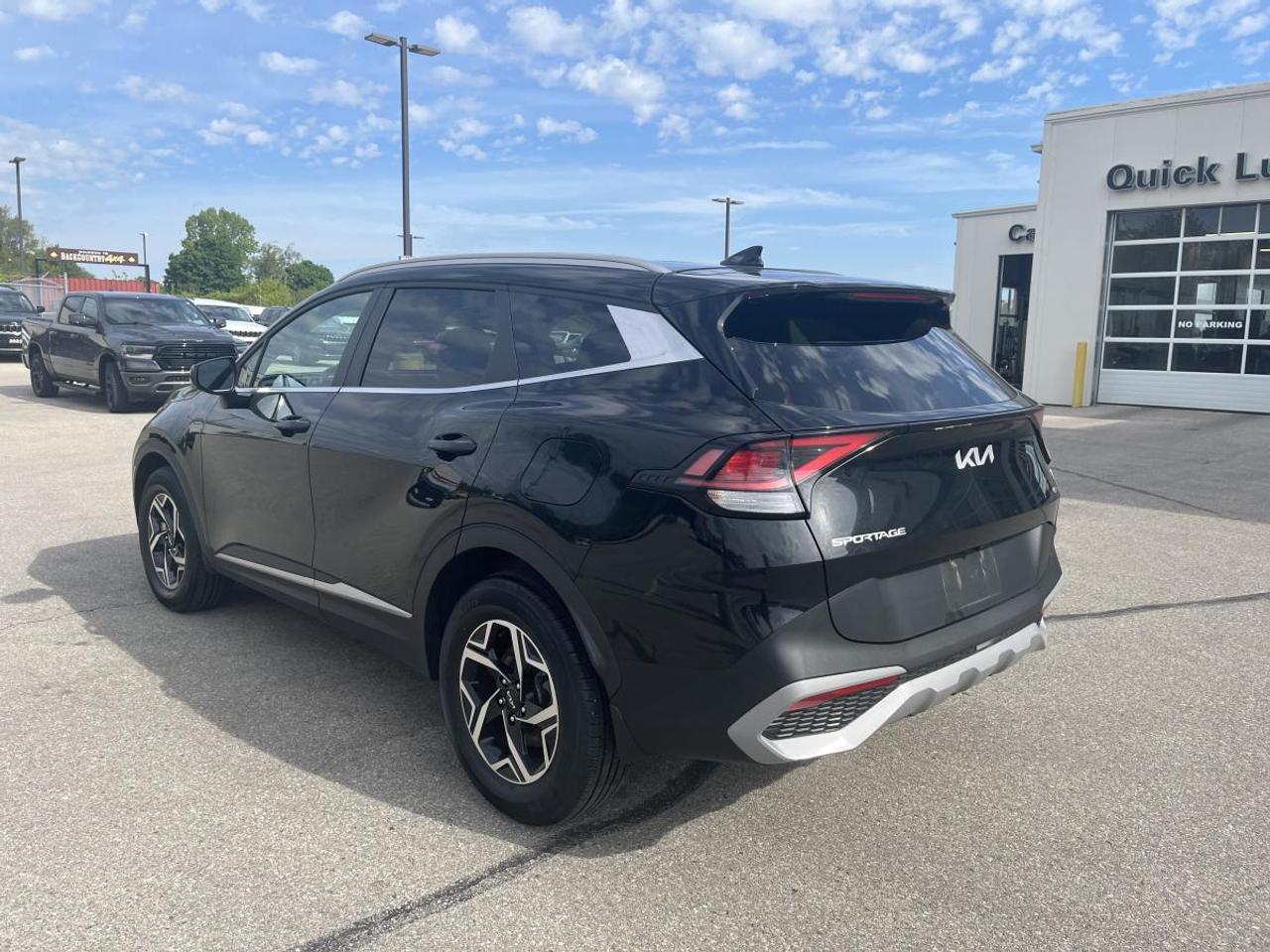 2023 Kia Sportage LX AWD @ 3.99% for 60 mo Photo3