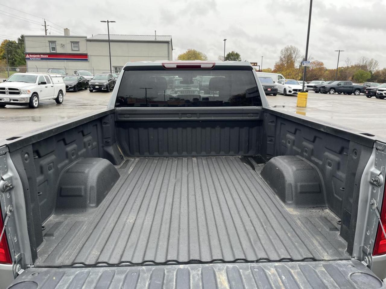 2023 Chevrolet Silverado 1500 Crew Cab Short Box 4-Wheel Drive Work Truck Photo