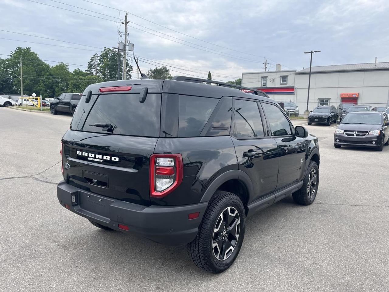 2021 Ford Bronco Sport Outer Banks 4x4 @ 3.99% for 60 mo Photo