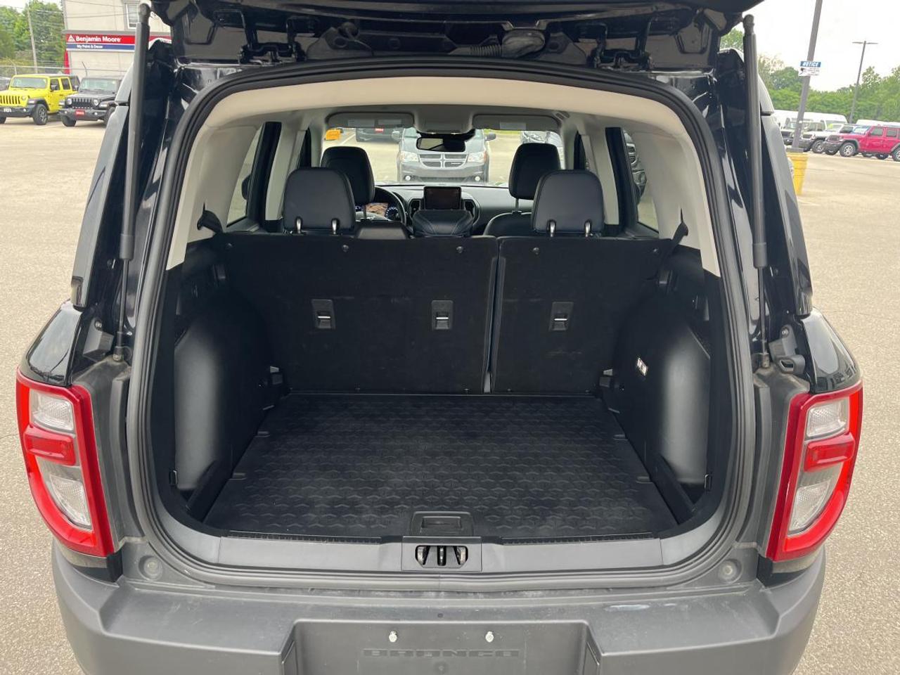 2021 Ford Bronco Sport Outer Banks 4x4 @ 3.99% for 60 mo Photo