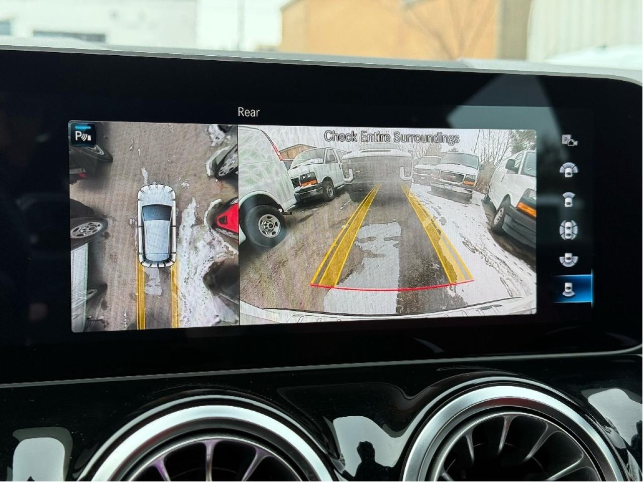 2021 Mercedes-Benz GLA AMG GLA45 4MATIC AWD Pristine Loaded Certified Photo