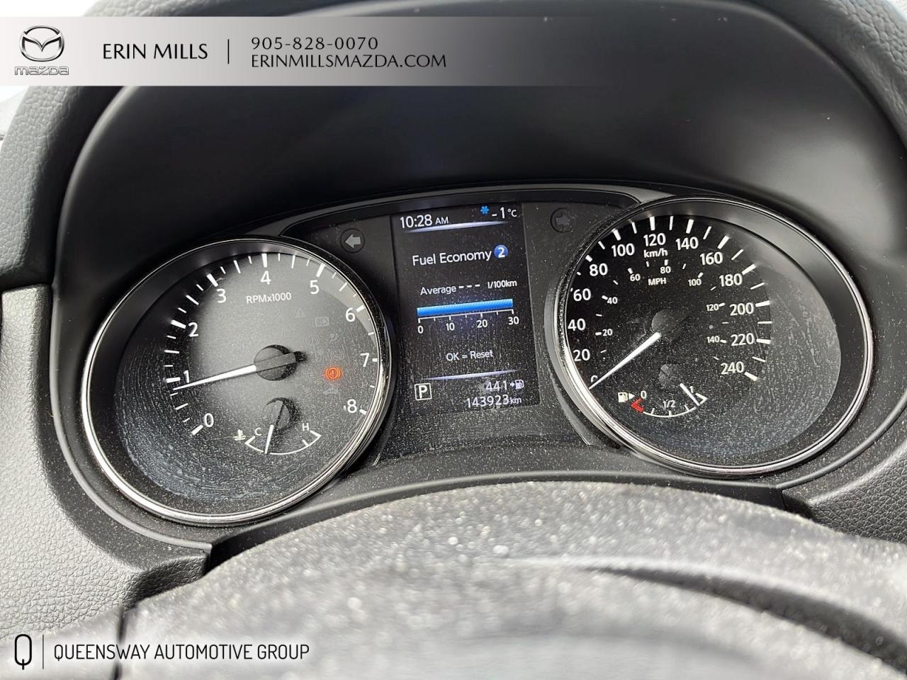 2017 Nissan Qashqai SL Photo