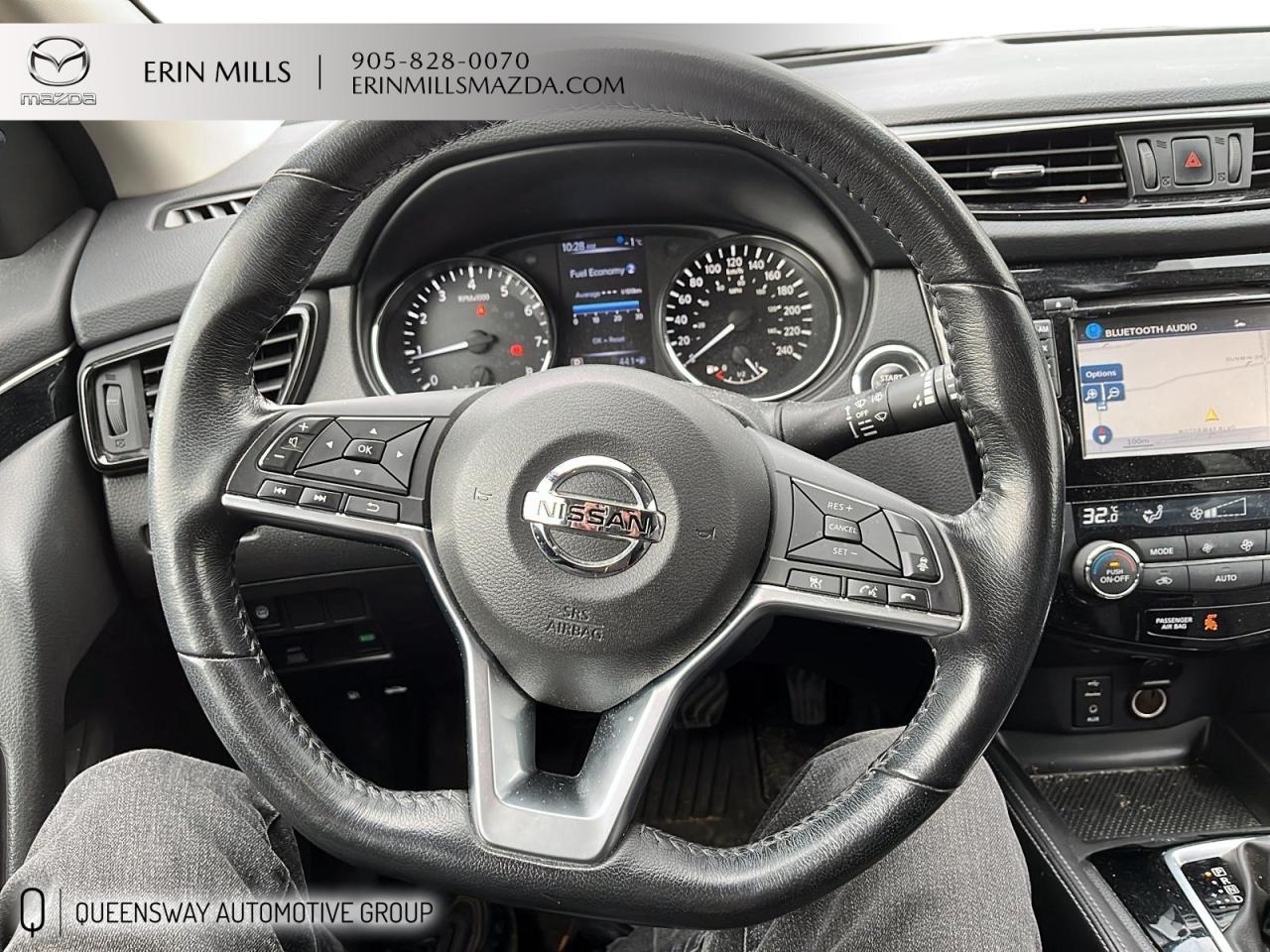 2017 Nissan Qashqai SL Photo