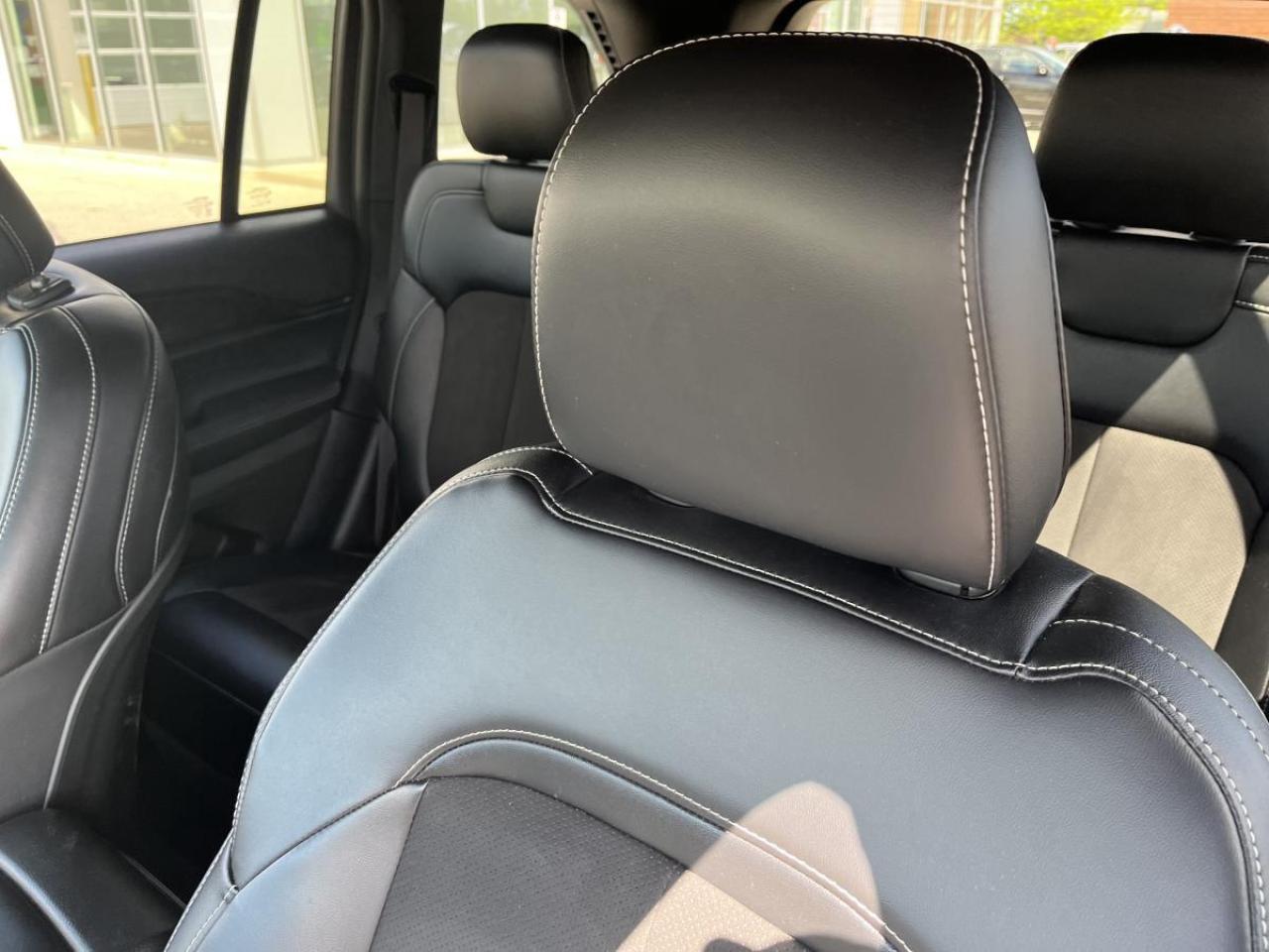 2023 Jeep Grand Cherokee ALTITUDE 4X4 Photo