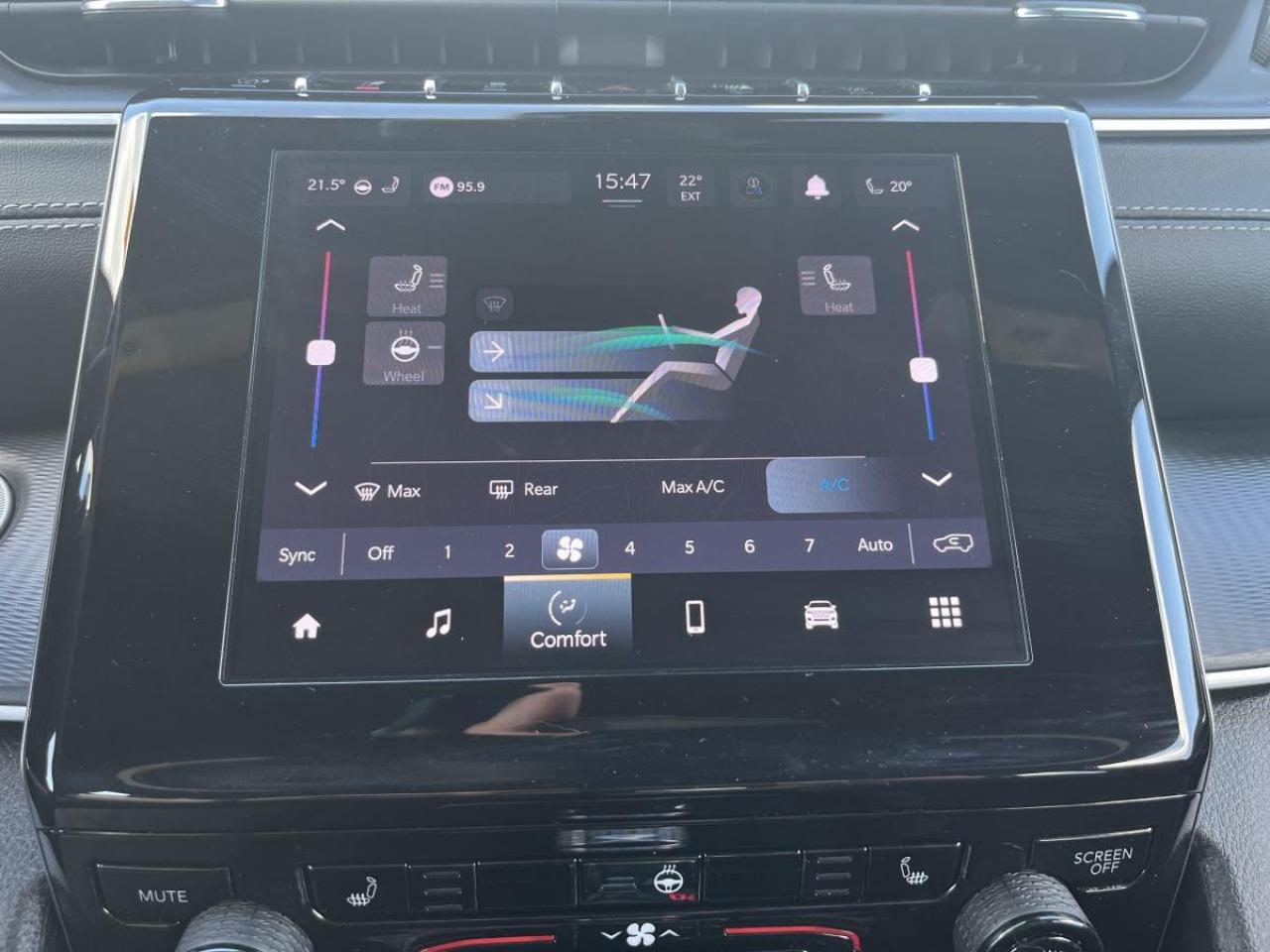 2023 Jeep Grand Cherokee ALTITUDE 4X4 Photo