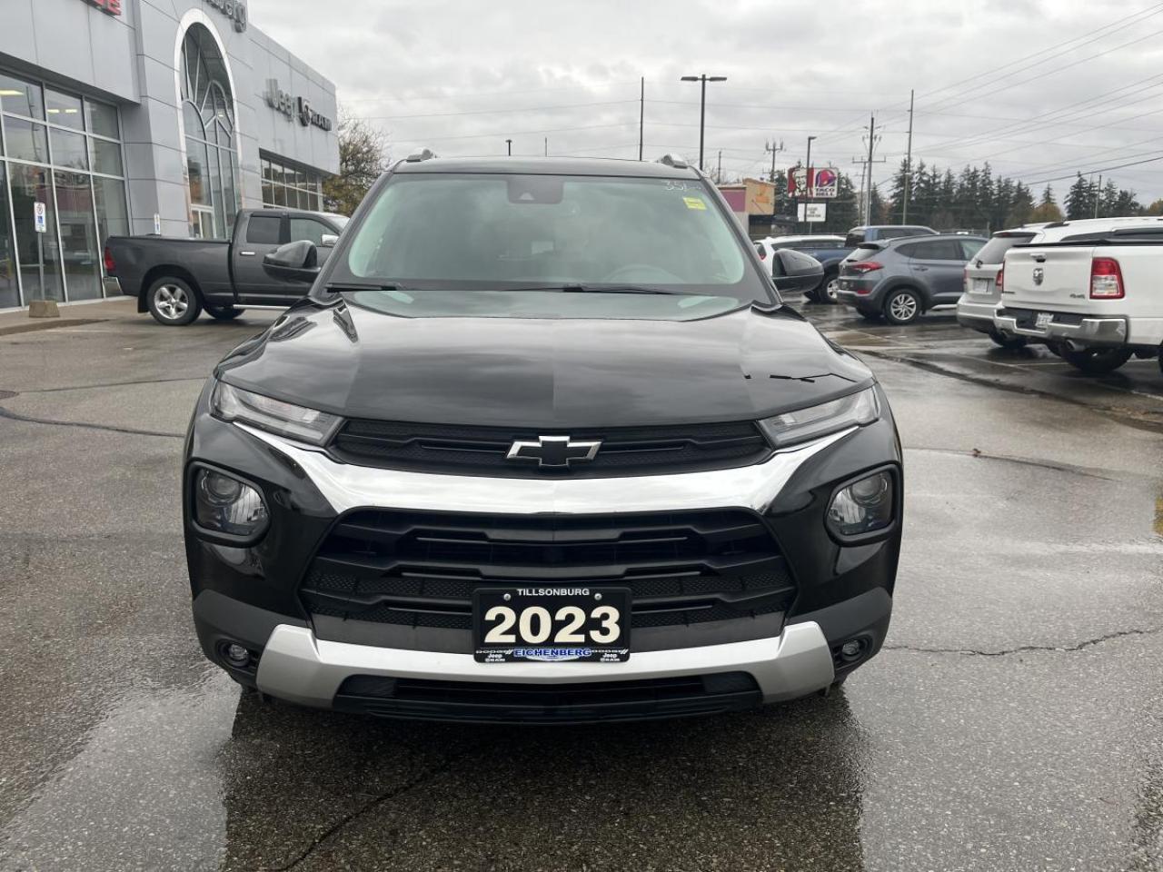 2023 Chevrolet TrailBlazer AWD 4dr LT Photo