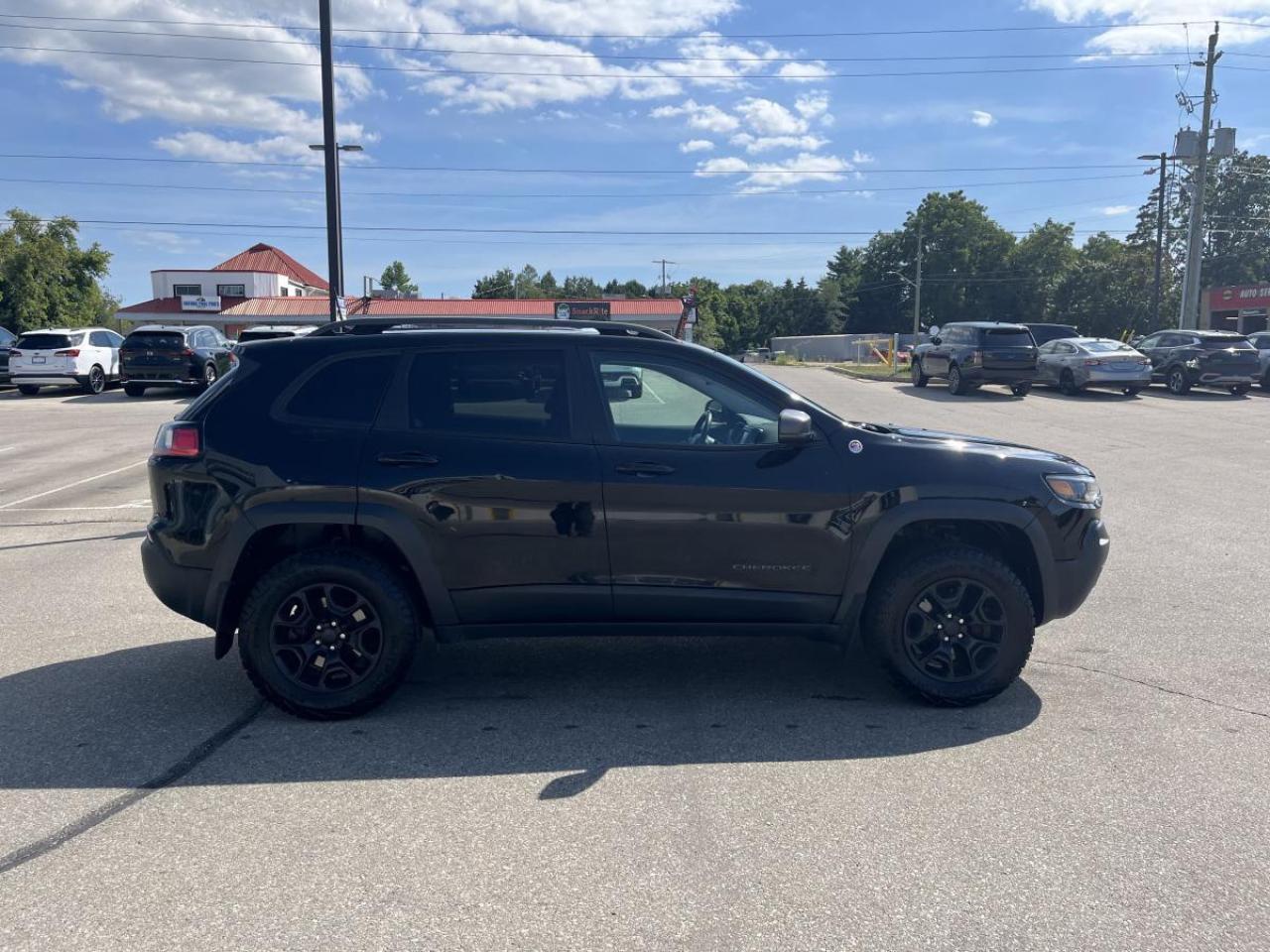 2020 Jeep Cherokee TRAILHAWK ELITE 4X4 Photo