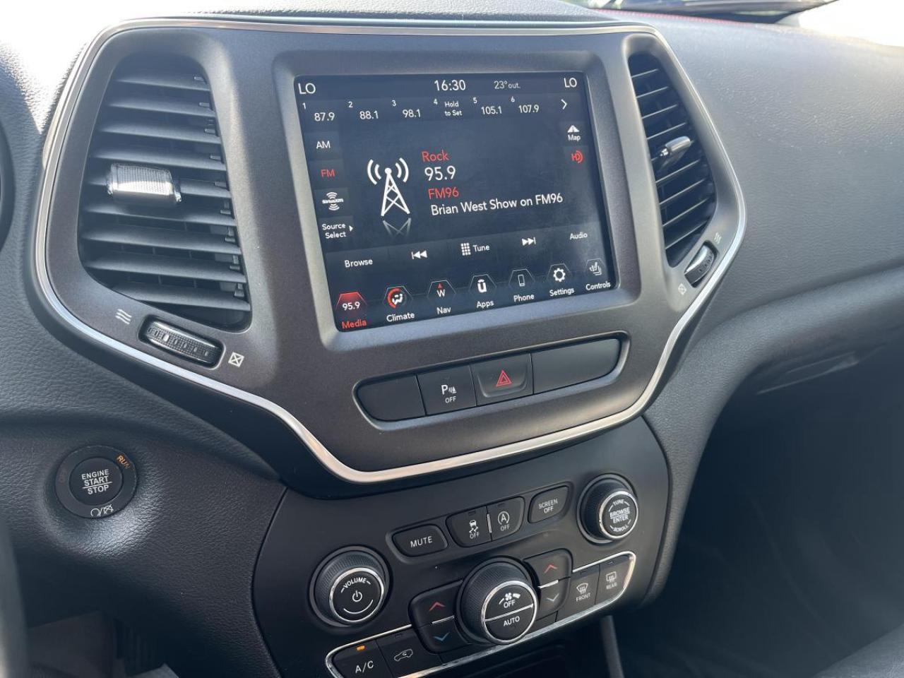 2020 Jeep Cherokee TRAILHAWK ELITE 4X4 Photo