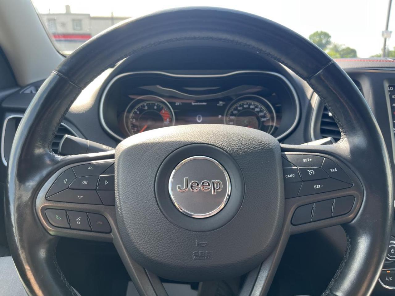 2020 Jeep Cherokee TRAILHAWK ELITE 4X4 Photo