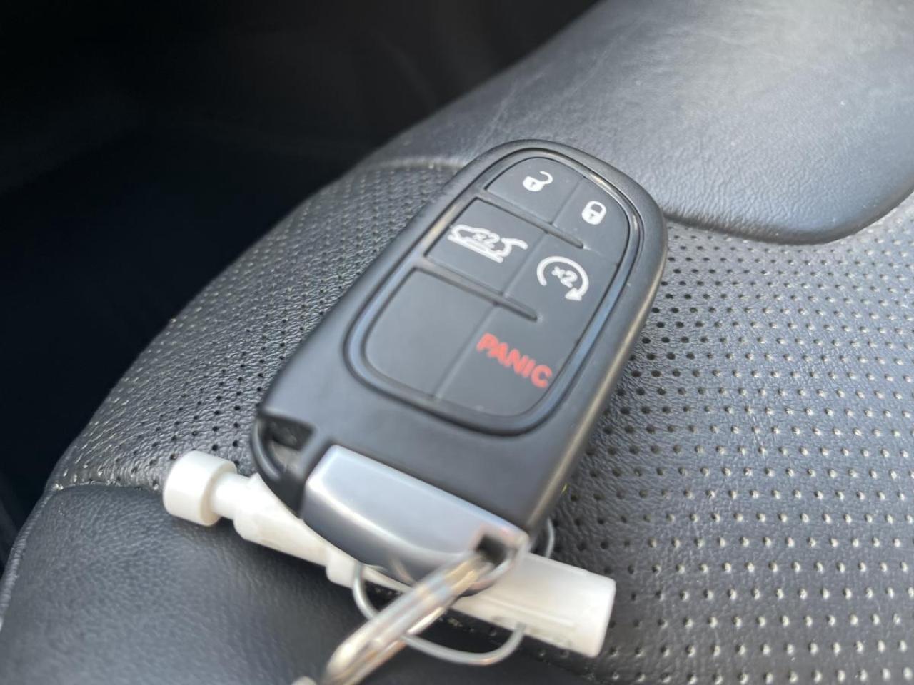 2020 Jeep Cherokee TRAILHAWK ELITE 4X4 Photo