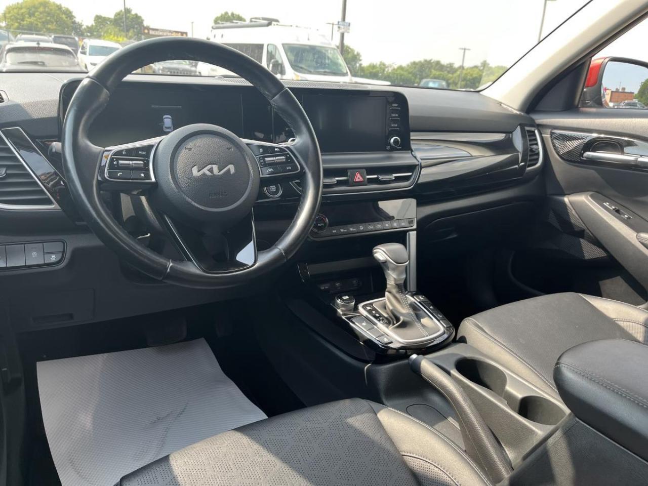 2024 Kia Seltos EX AWD Photo