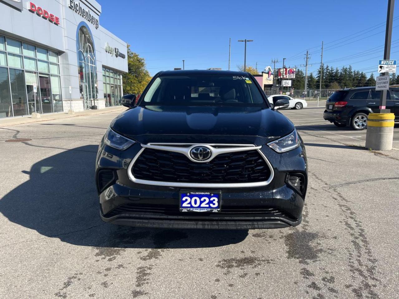 2023 Toyota Highlander LE AWD Photo