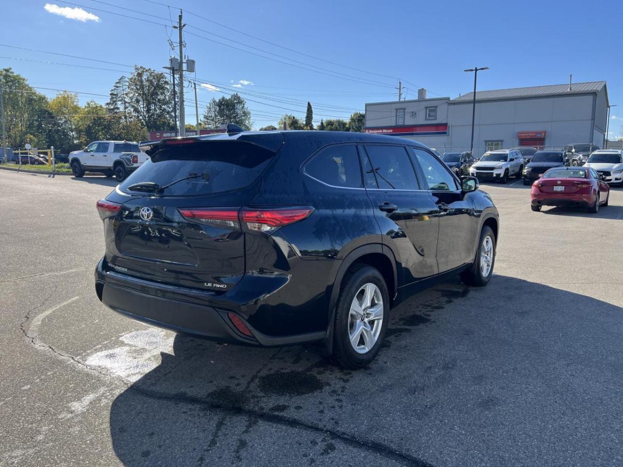 2023 Toyota Highlander LE AWD Photo