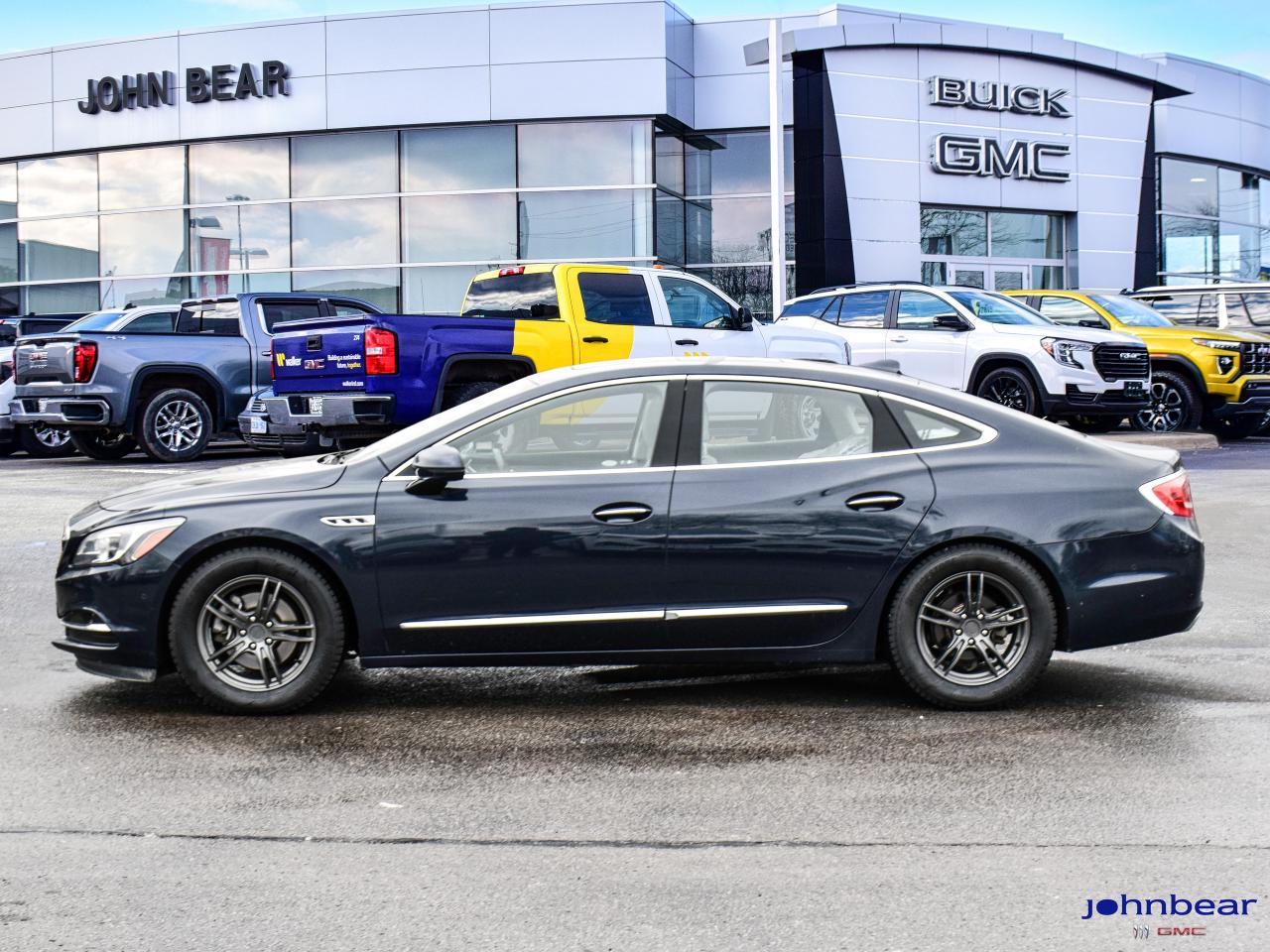 2017 Buick LaCrosse PREMIUM Photo2