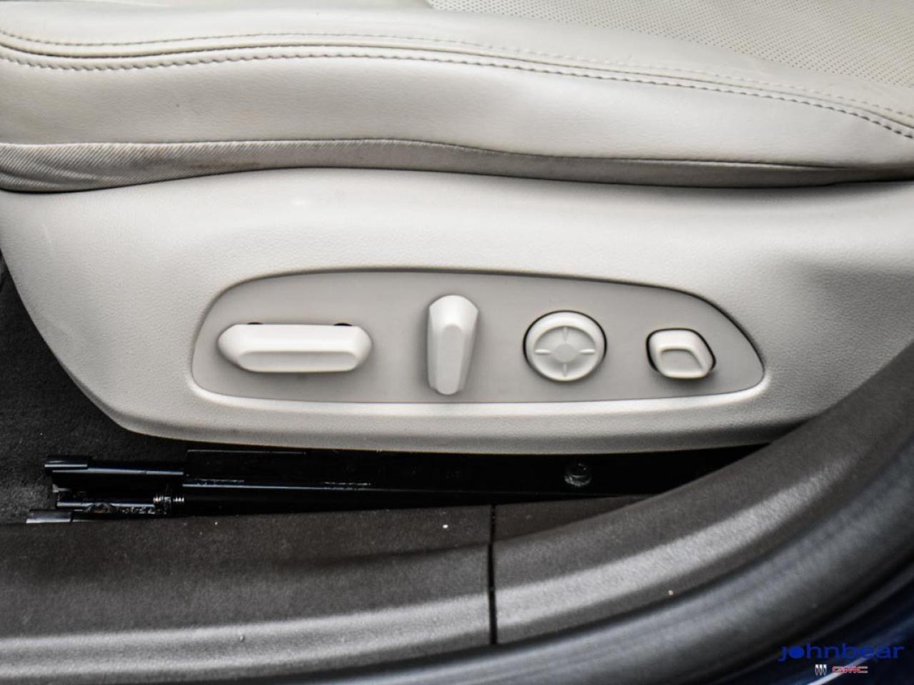 2017 Buick LaCrosse PREMIUM Photo