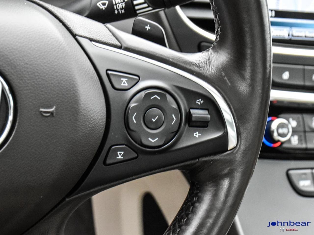 2017 Buick LaCrosse PREMIUM Photo