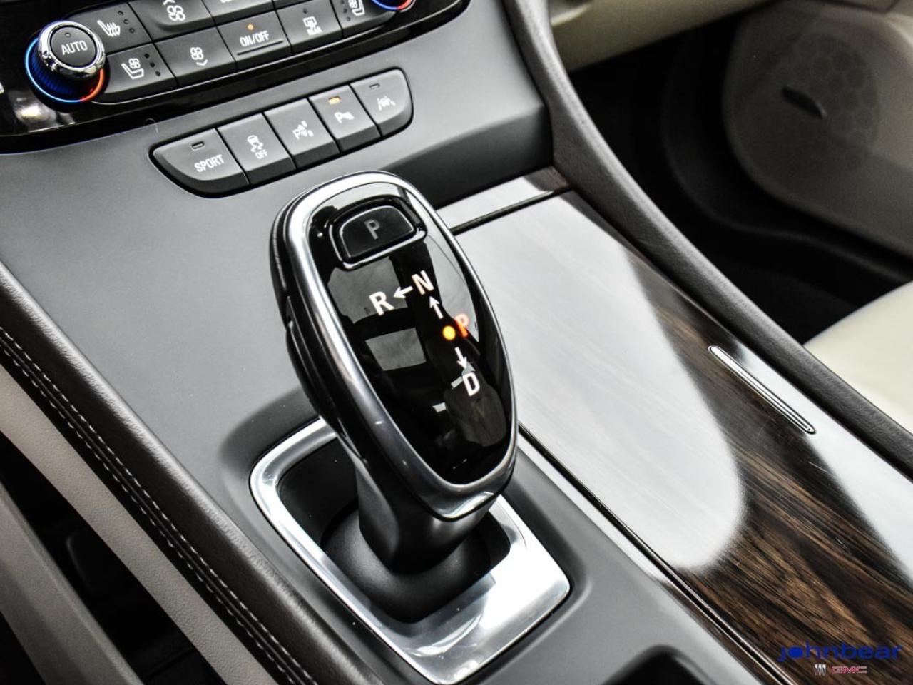 2017 Buick LaCrosse PREMIUM Photo