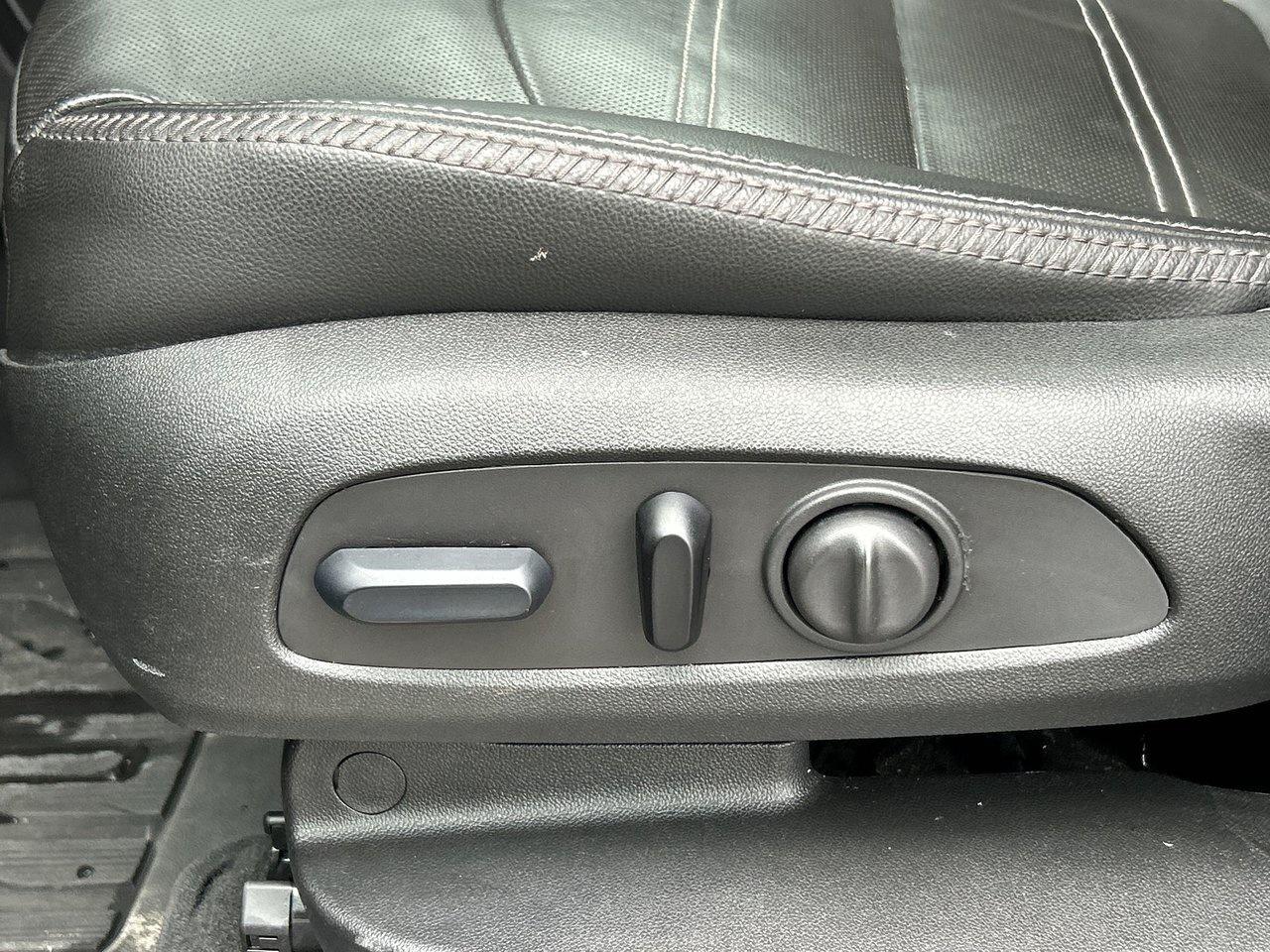 2024 GMC Terrain Denali New Tires BOSE Ventilate Seats Panoramic Su Photo