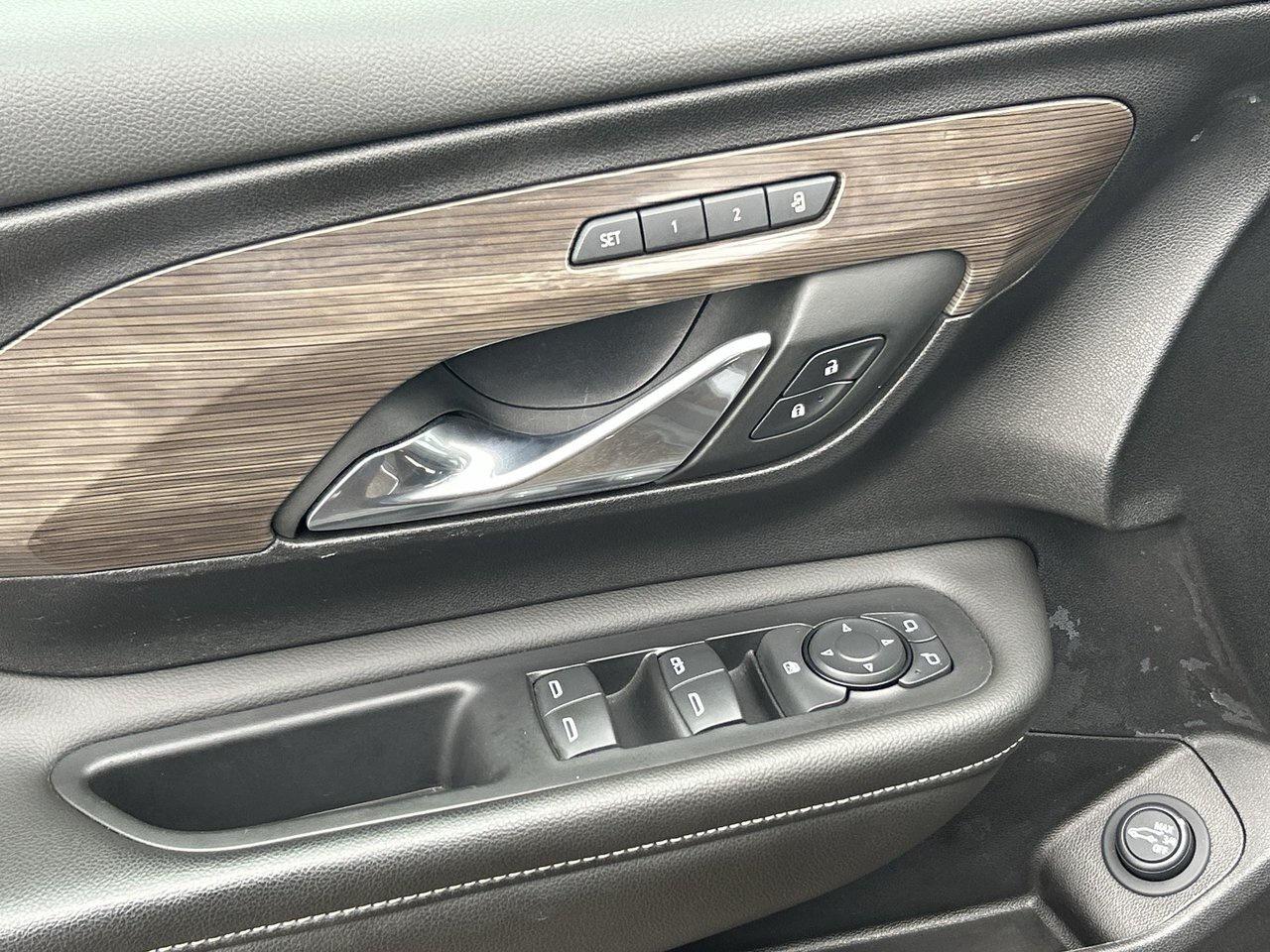 2024 GMC Terrain Denali New Tires BOSE Ventilate Seats Panoramic Su Photo