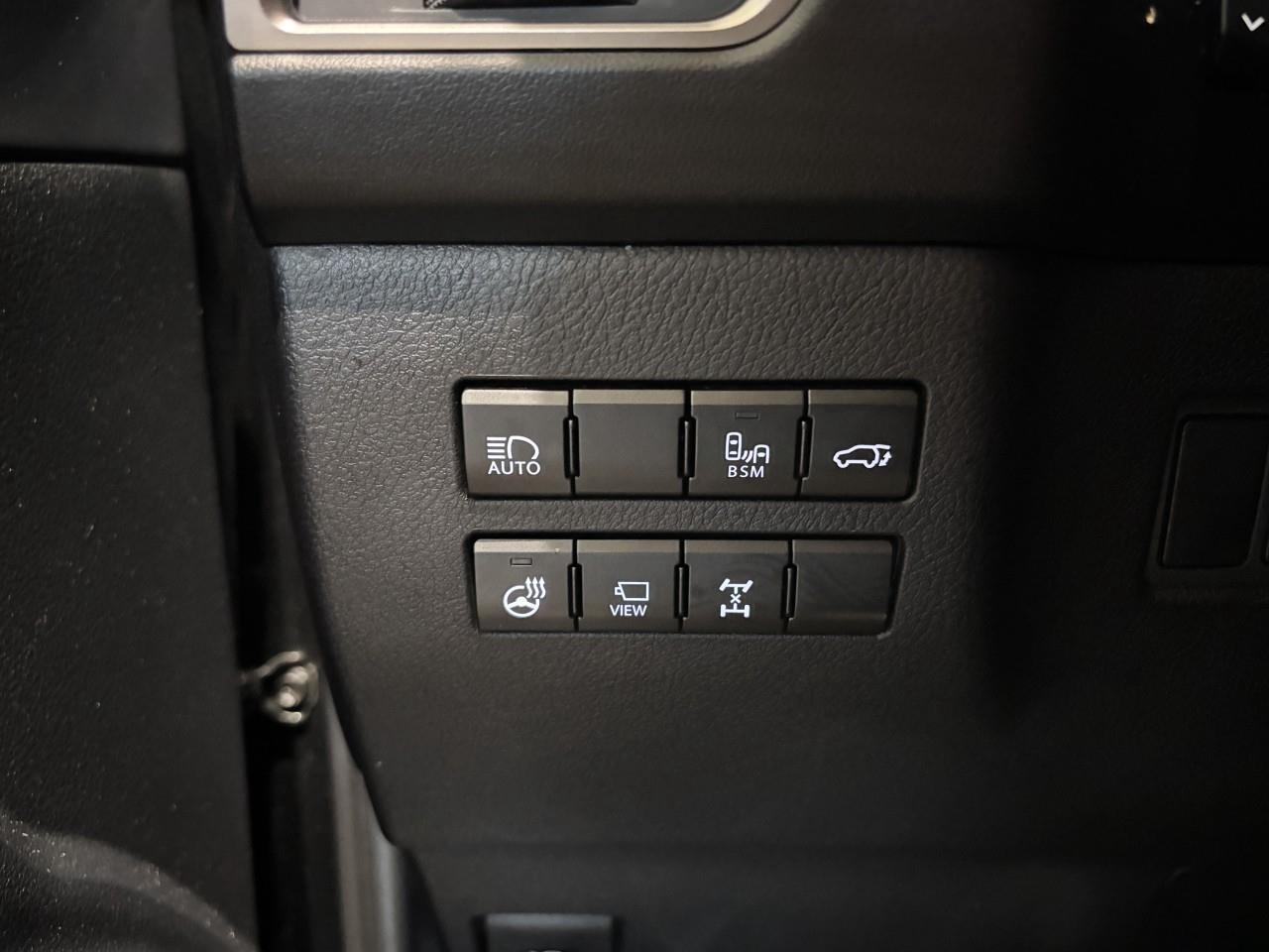 2021 Lexus NX 300  Photo