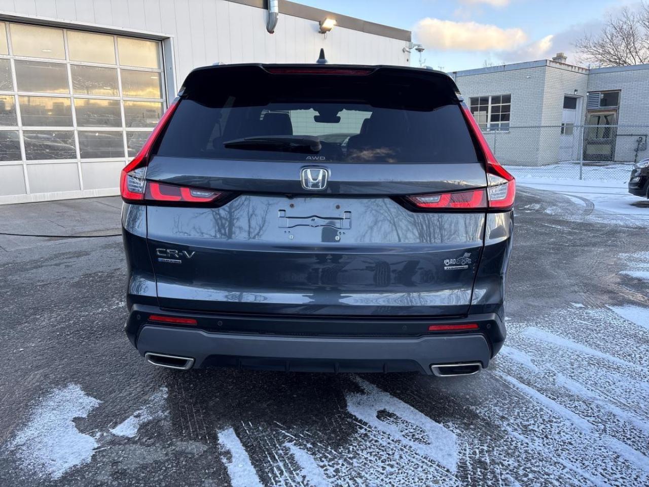 2024 Honda CR-V Hybrid Touring Honda Certified 7YR/160K Warranty Photo2