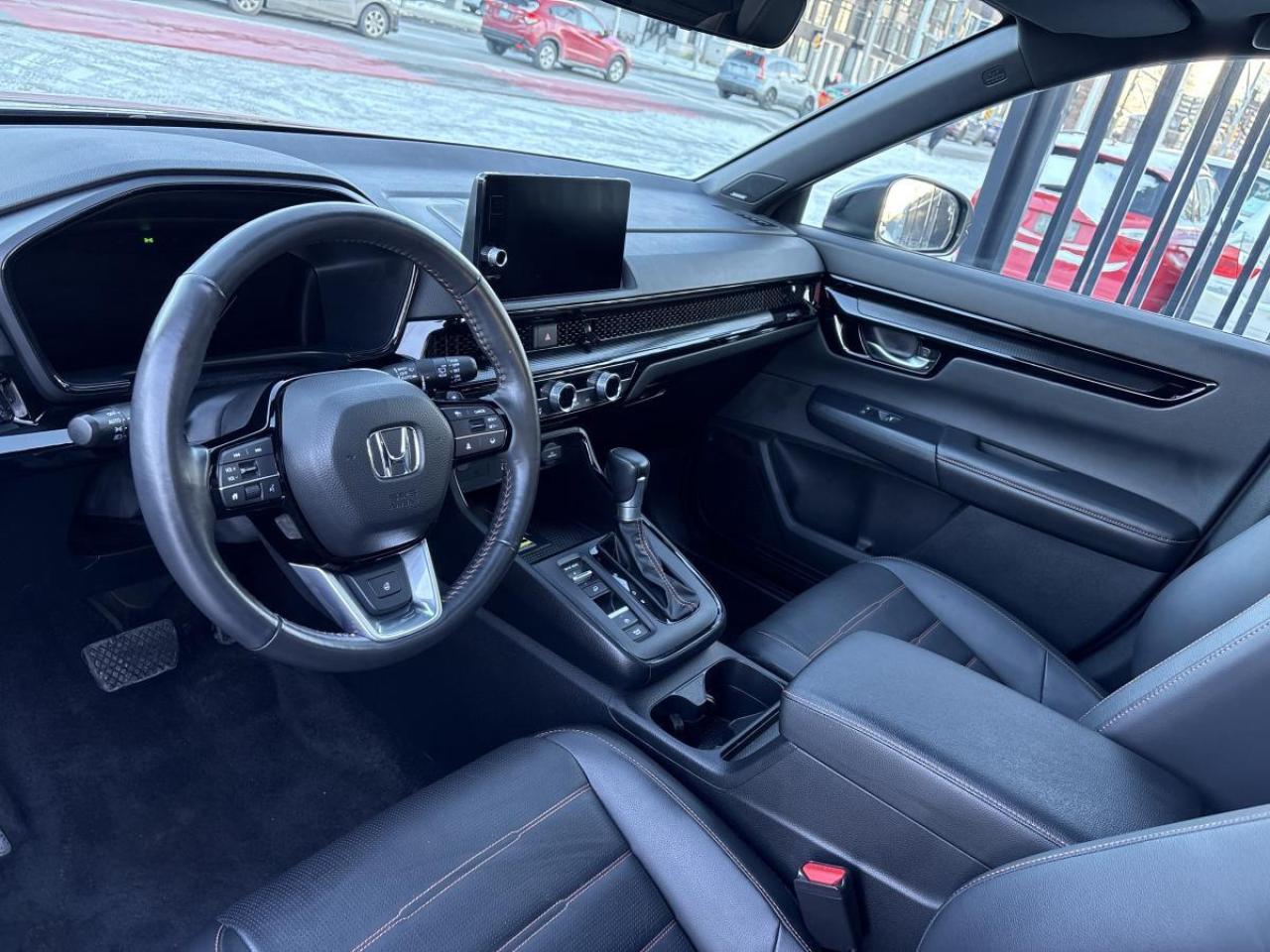 2024 Honda CR-V Hybrid Touring Honda Certified 7YR/160K Warranty Photo