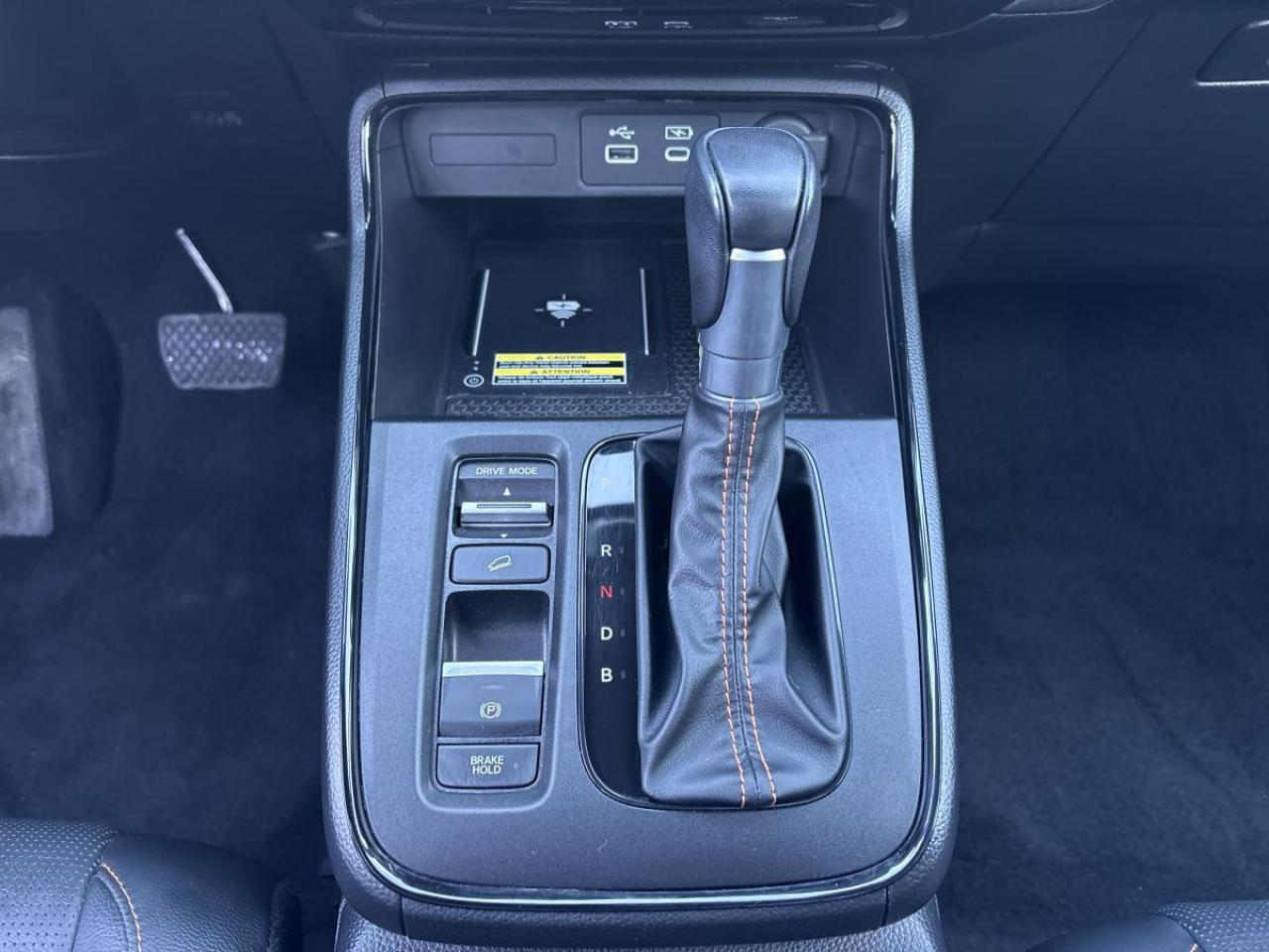 2024 Honda CR-V Hybrid Touring Honda Certified 7YR/160K Warranty Photo