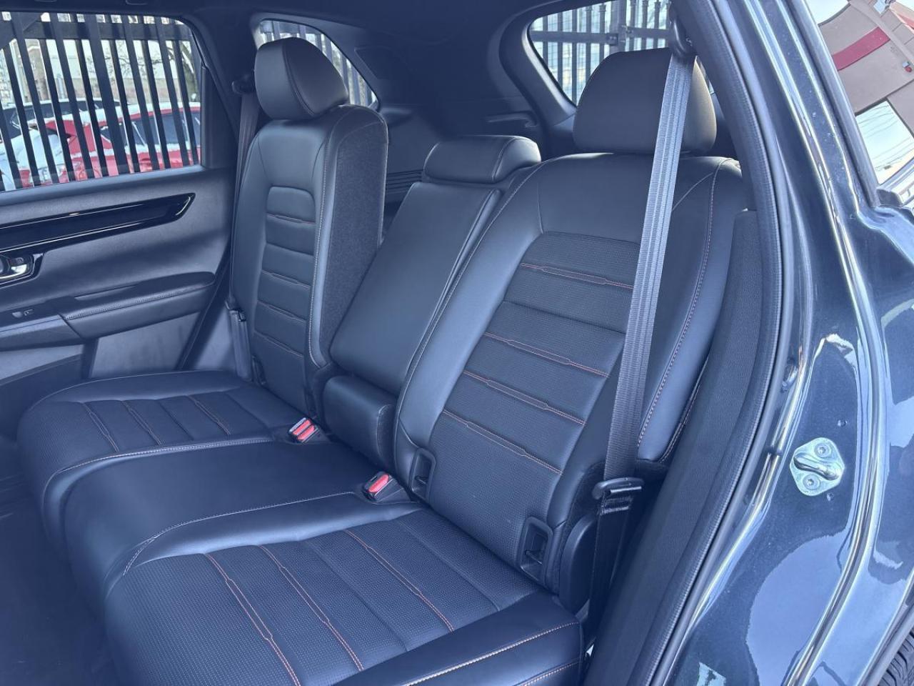 2024 Honda CR-V Hybrid Touring Honda Certified 7YR/160K Warranty Photo