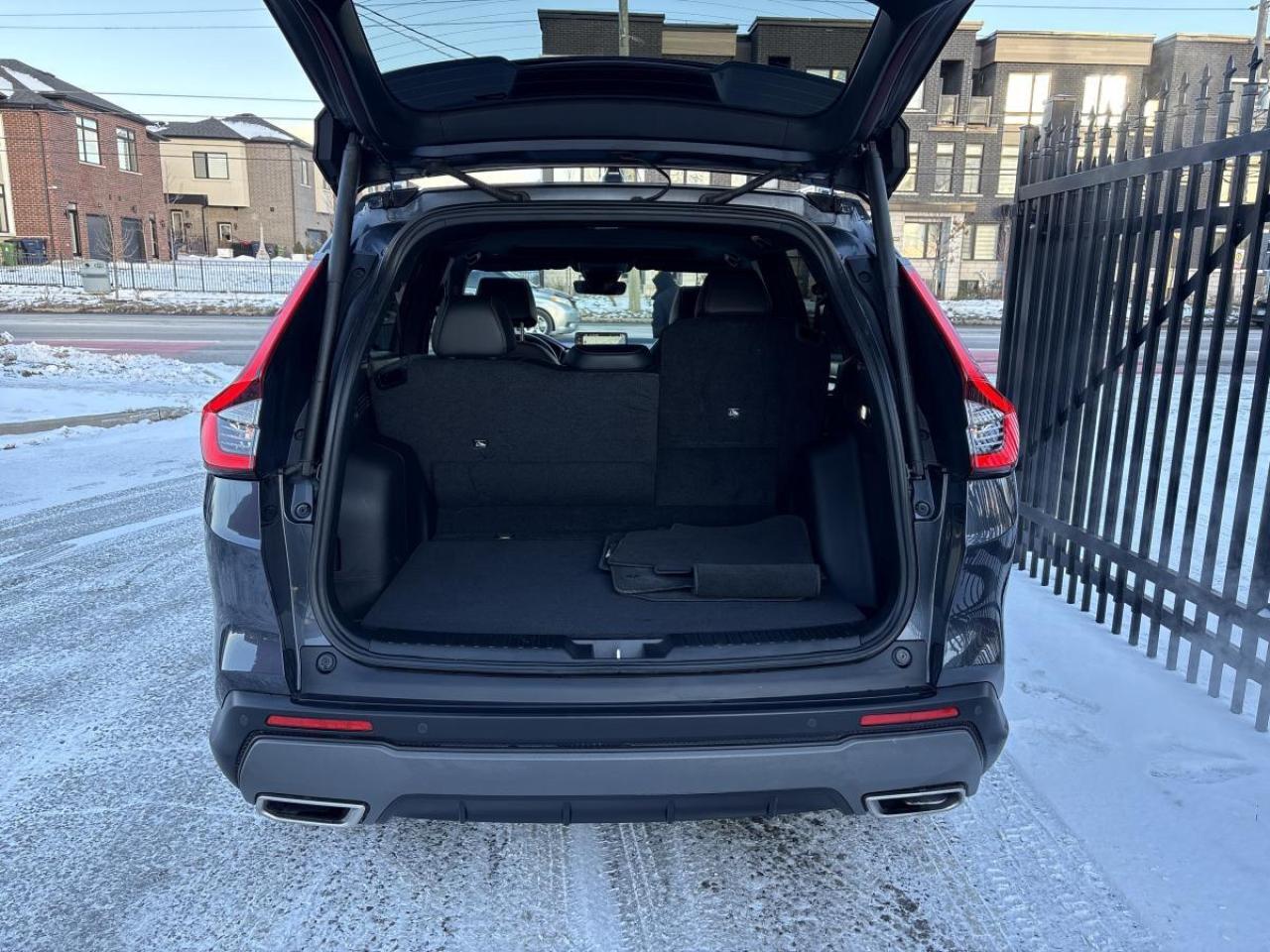 2024 Honda CR-V Hybrid Touring Honda Certified 7YR/160K Warranty Photo