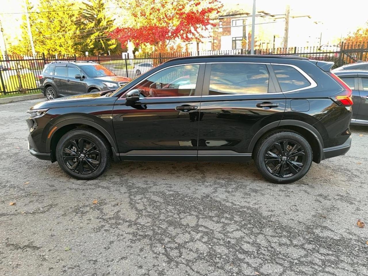 2024 Honda CR-V Hybrid Touring Honda Certified 7YR/160K Warranty Photo4