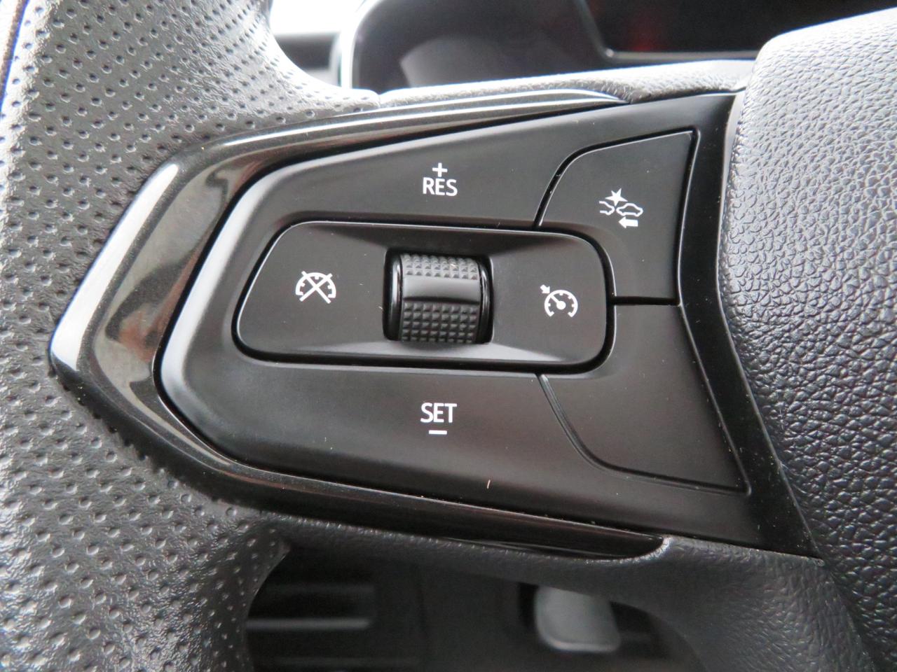 2023 Chevrolet TrailBlazer AWD 4dr LT Photo