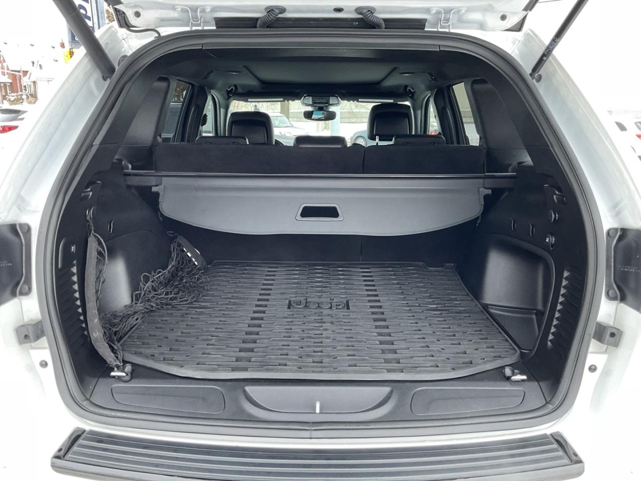 2021 Jeep Grand Cherokee Limited X 4WD - LTHR! NAV! BACK-UP CAM! BSM! REMOT Photo