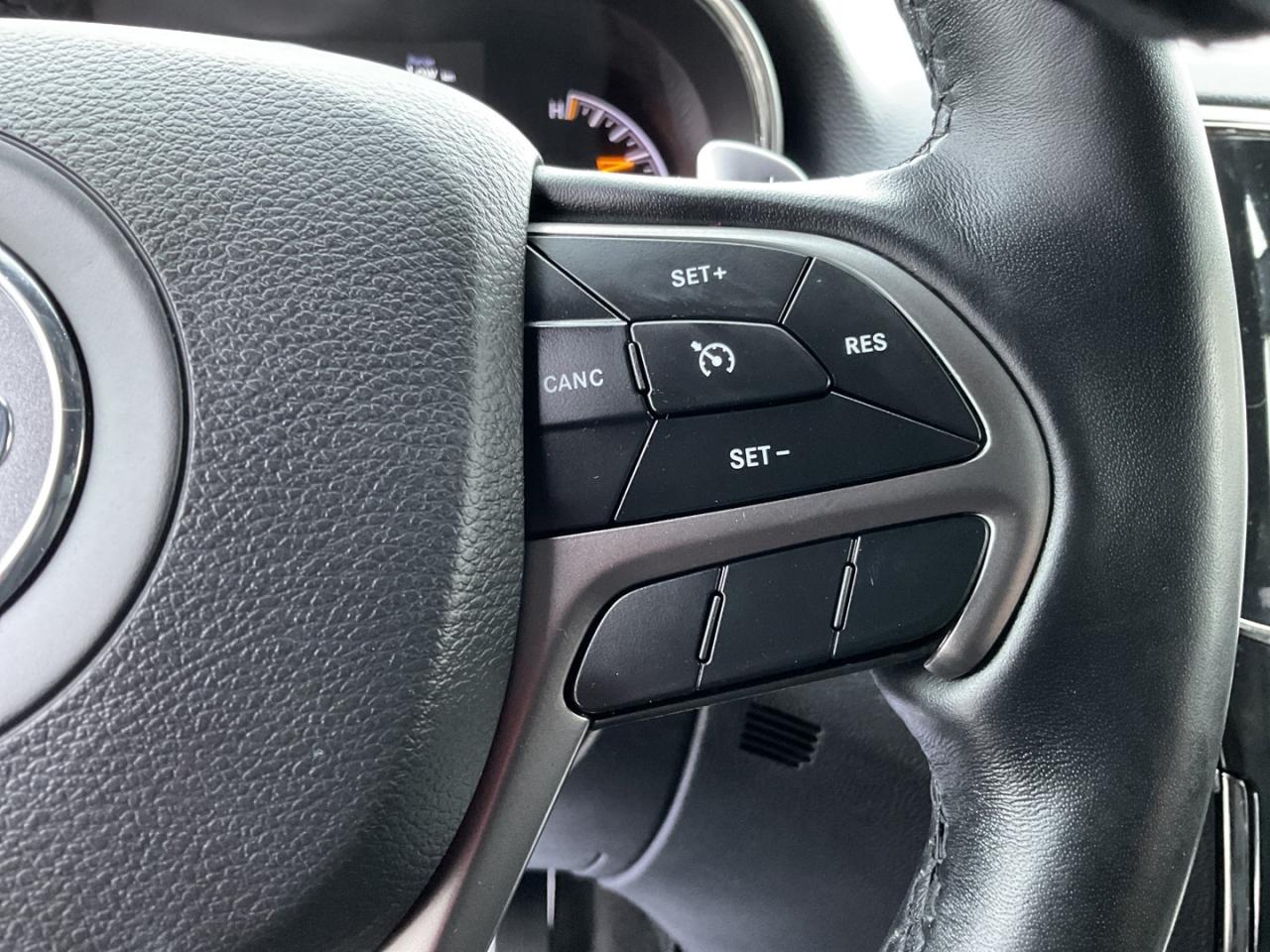 2021 Jeep Grand Cherokee Limited X 4WD - LTHR! NAV! BACK-UP CAM! BSM! REMOT Photo