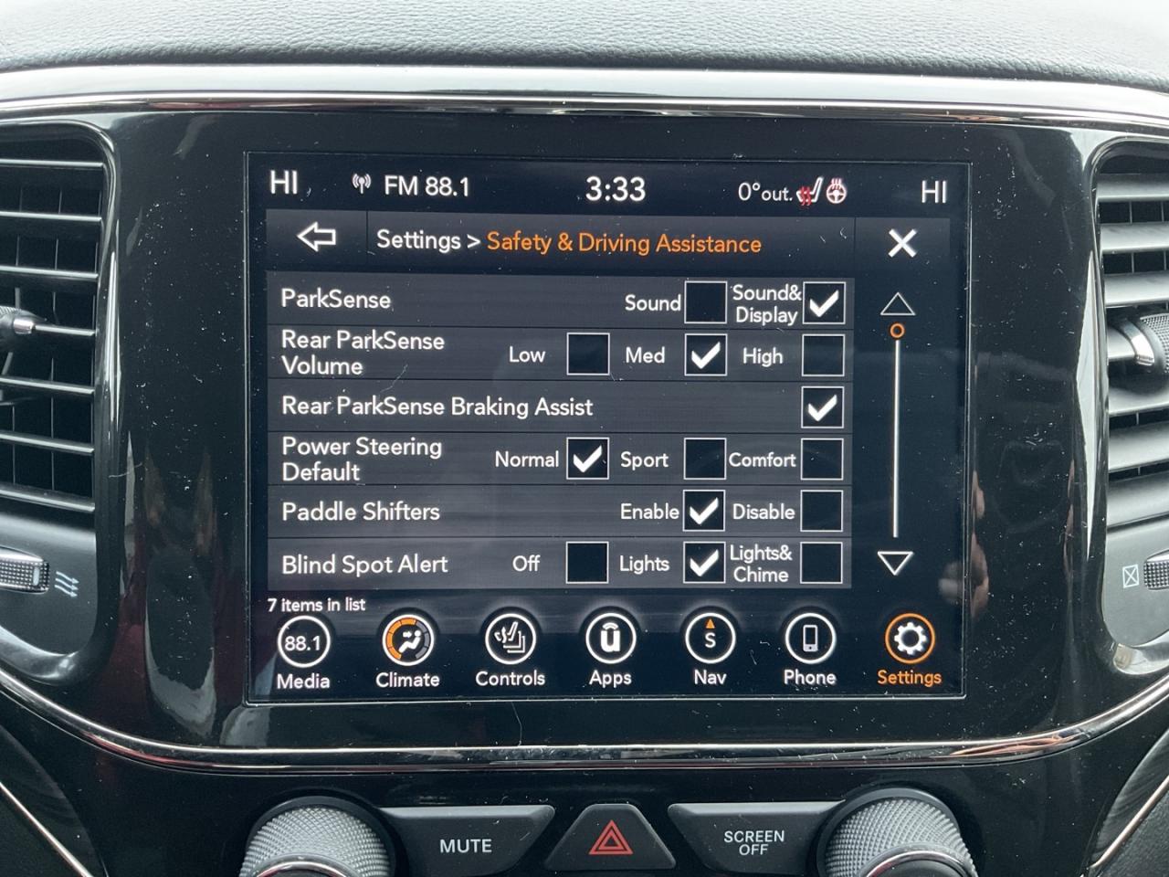 2021 Jeep Grand Cherokee Limited X 4WD - LTHR! NAV! BACK-UP CAM! BSM! REMOT Photo