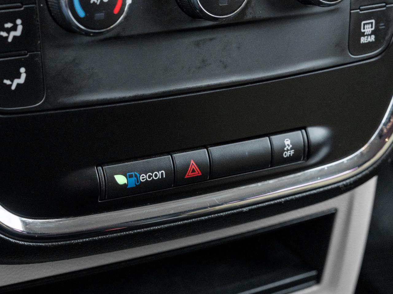 2014 Dodge Grand Caravan 4dr Wgn SE   ONE OWNER   SAFETY CERTIFIED \ LOW KM Photo