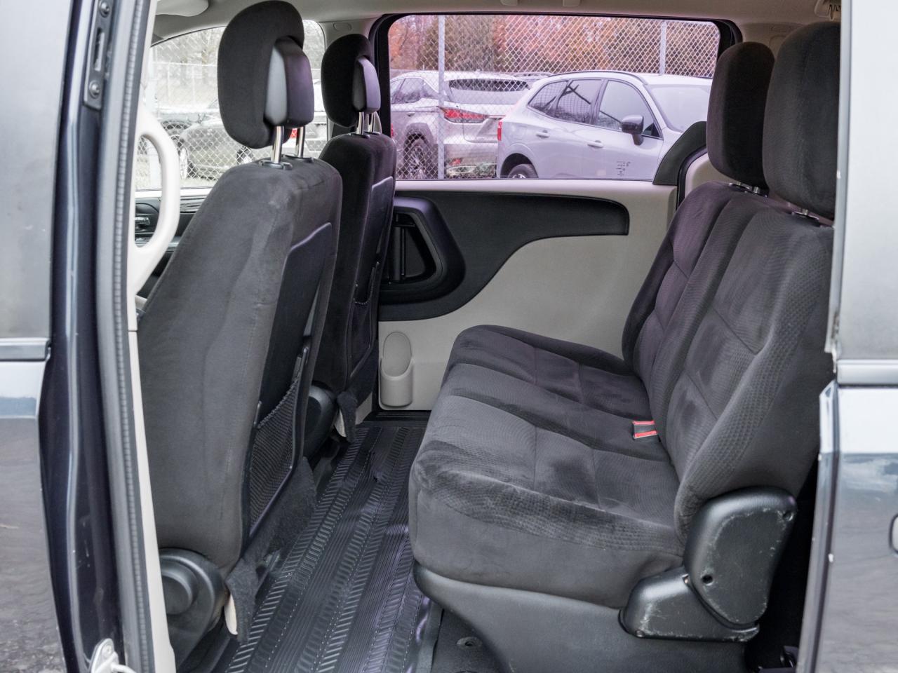 2014 Dodge Grand Caravan 4dr Wgn SE   ONE OWNER   SAFETY CERTIFIED \ LOW KM Photo