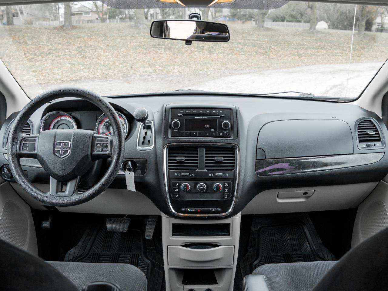 2014 Dodge Grand Caravan 4dr Wgn SE   ONE OWNER   SAFETY CERTIFIED \ LOW KM Photo