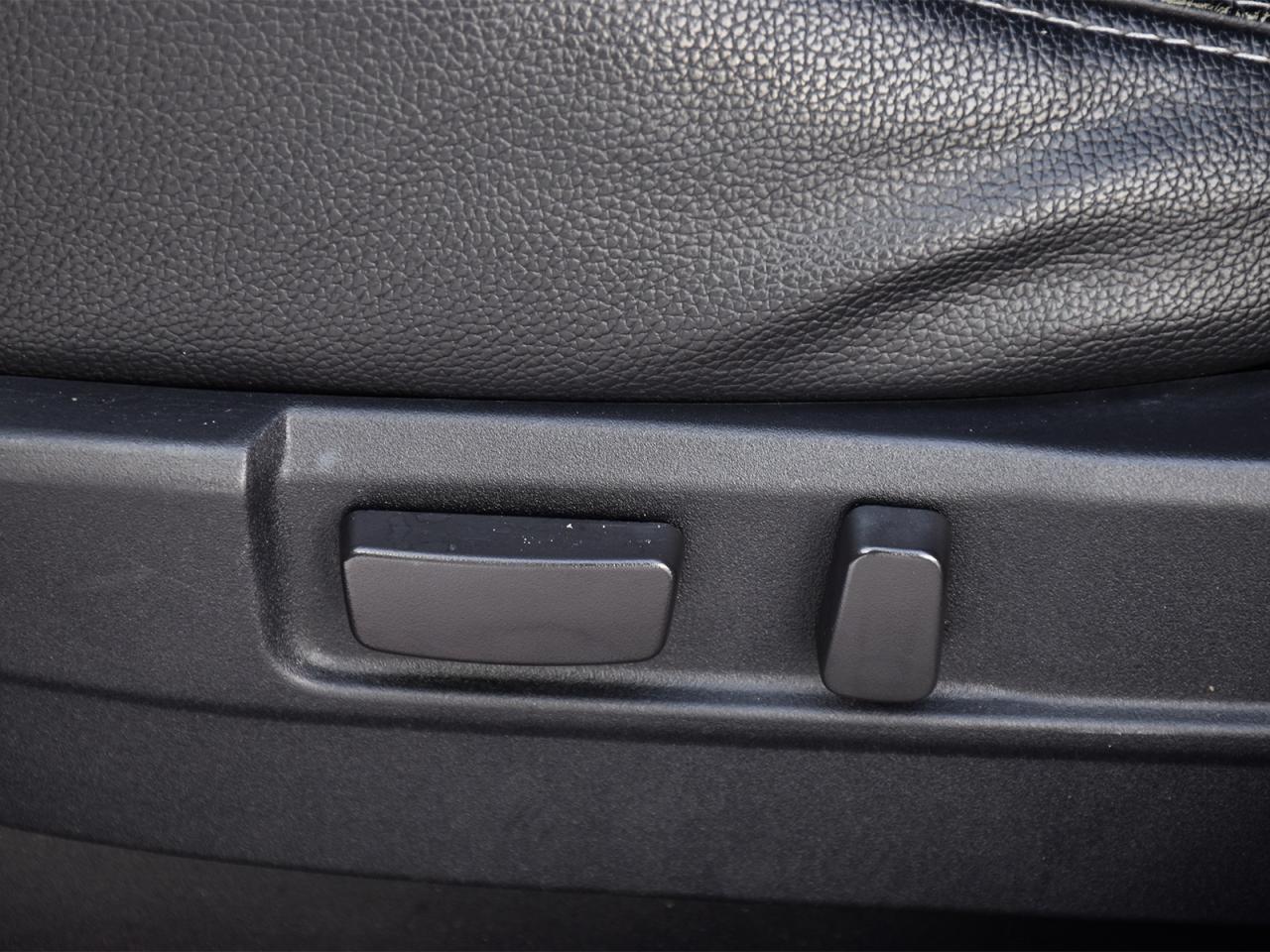 2016 Mitsubishi Outlander GT AWC ~Heated Leather ~Sunroof ~Bluetooth ~Alloys Photo