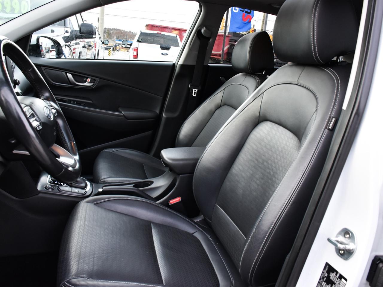 2020 Hyundai KONA Luxury AWD ~Heated Leather ~Bluetooth ~Sunroof~Cam Photo