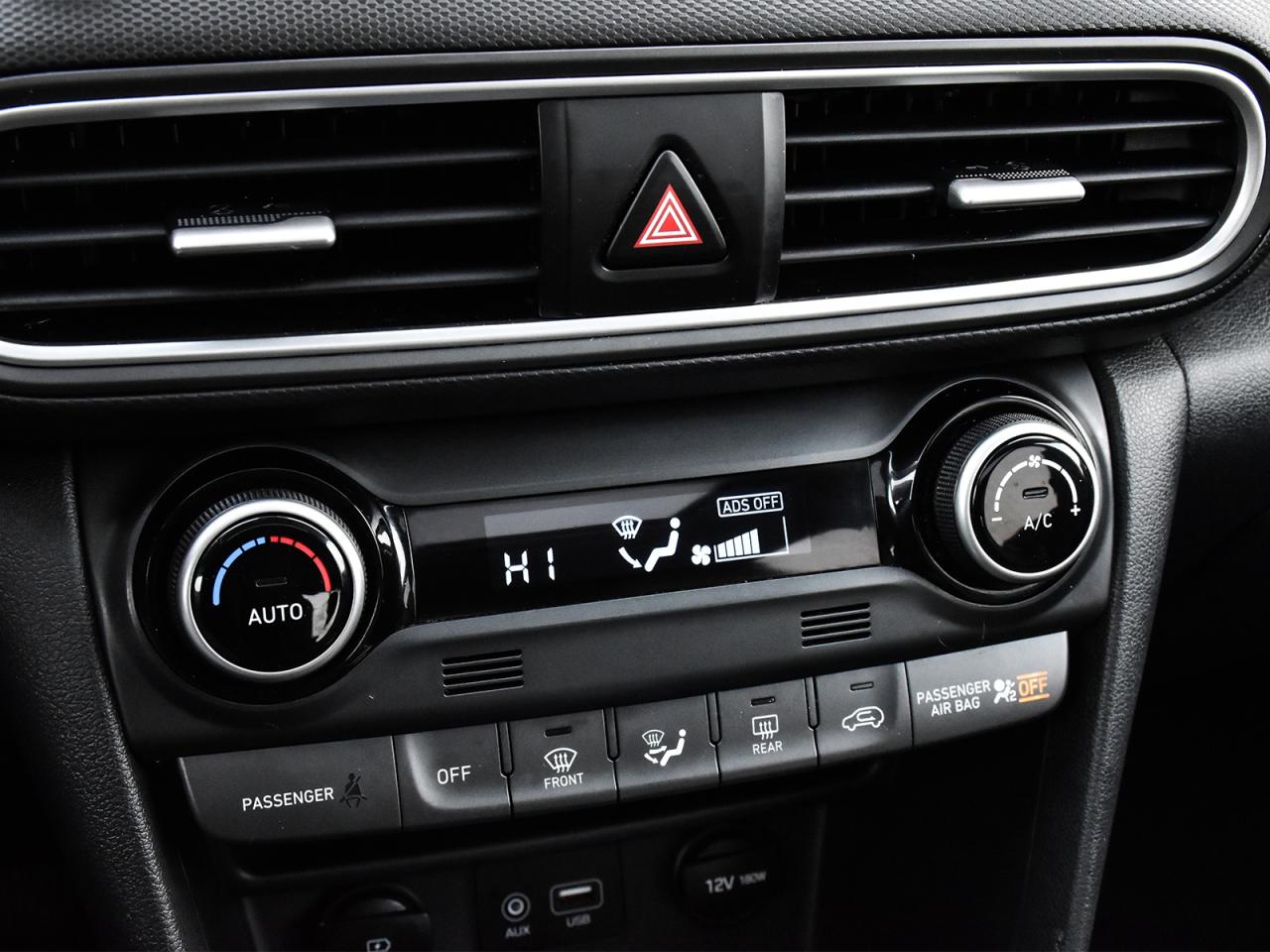 2020 Hyundai KONA Luxury AWD ~Heated Leather ~Bluetooth ~Sunroof~Cam Photo