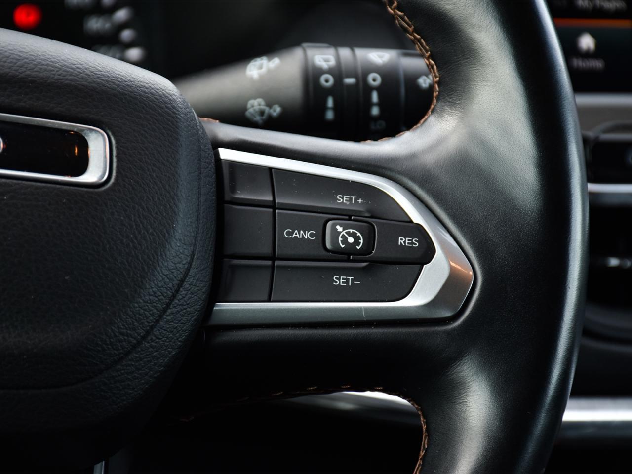 2022 Jeep Compass (RED) Edition 4x4 ~Heated Leather ~Cam ~Pano Roof Photo