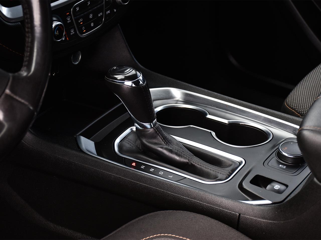 2019 Chevrolet Traverse LT AWD ~Heated Seats ~Camera ~Bluetooth ~Alloys Photo