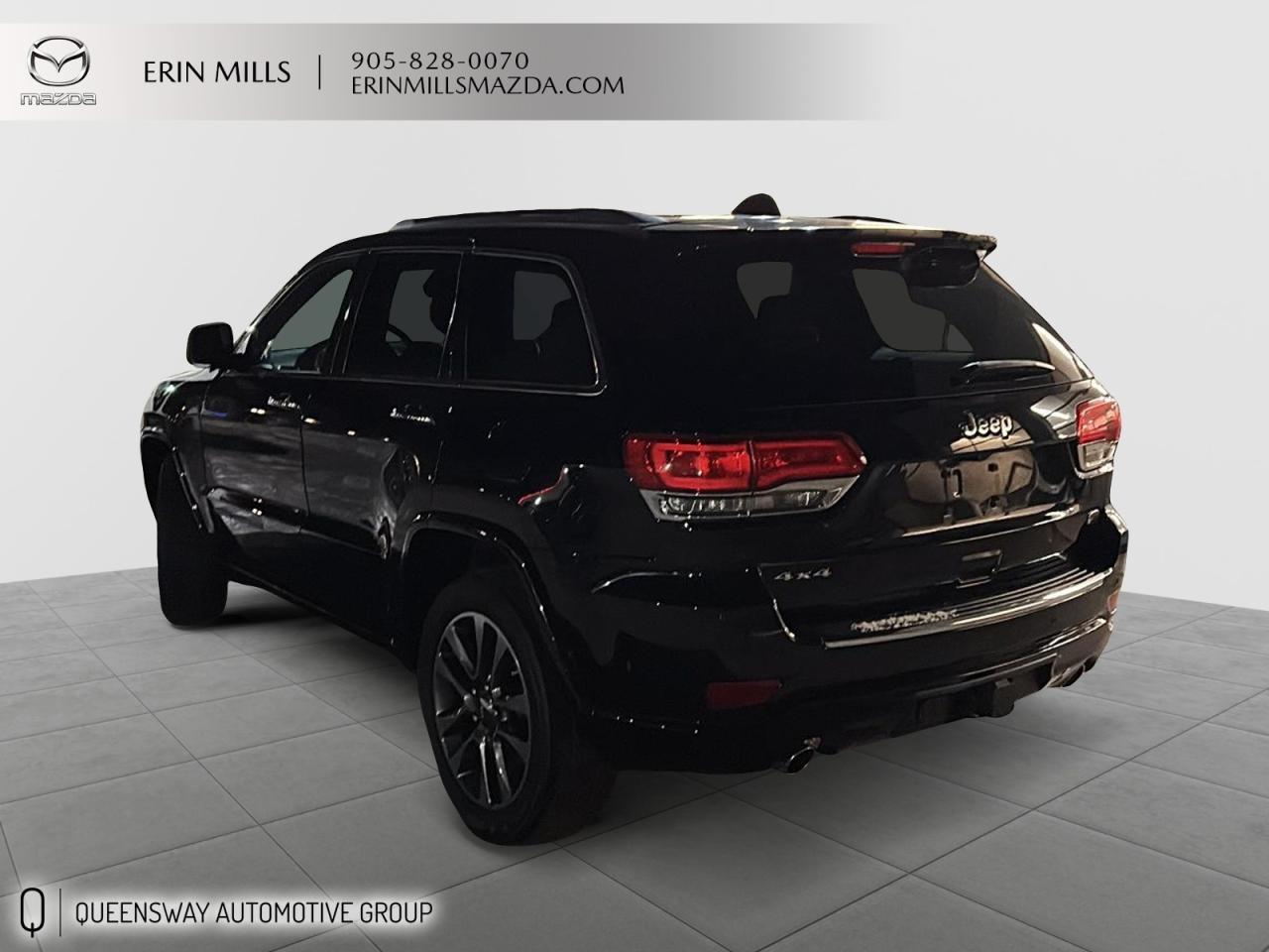 2017 Jeep Grand Cherokee Overland Photo