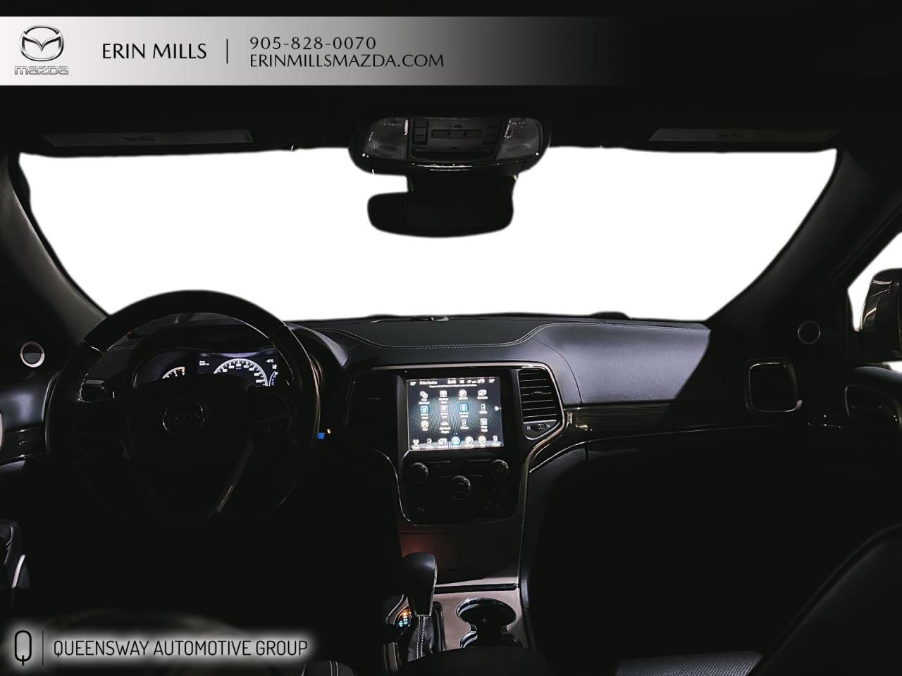 2017 Jeep Grand Cherokee Overland Photo