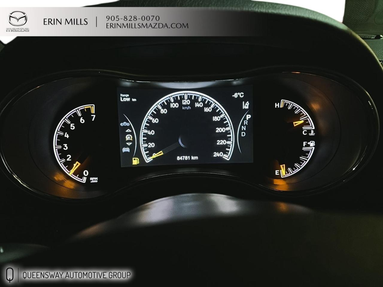 2017 Jeep Grand Cherokee Overland Photo