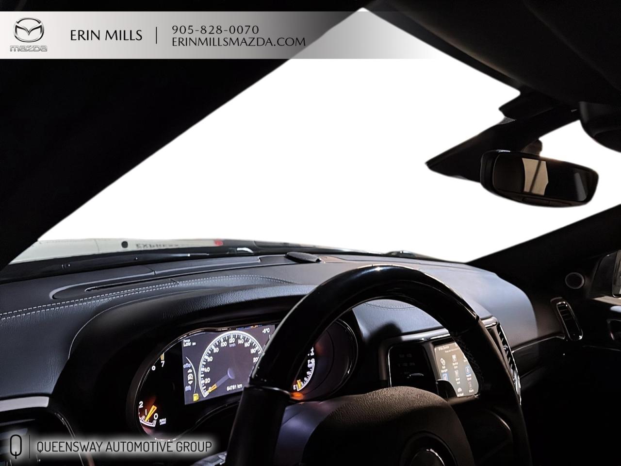 2017 Jeep Grand Cherokee Overland Photo