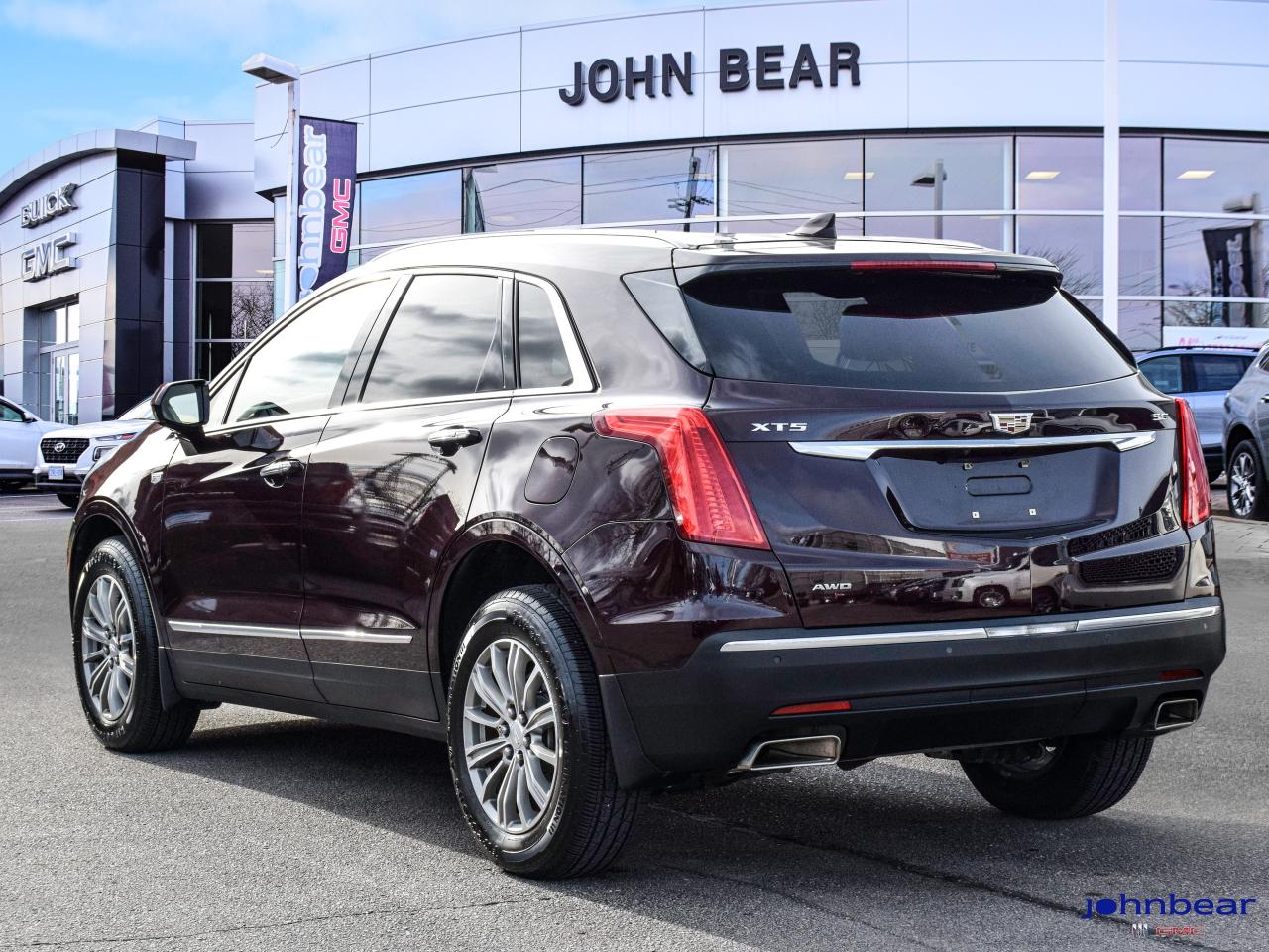 2017 Cadillac XT5 Luxury AWD Photo