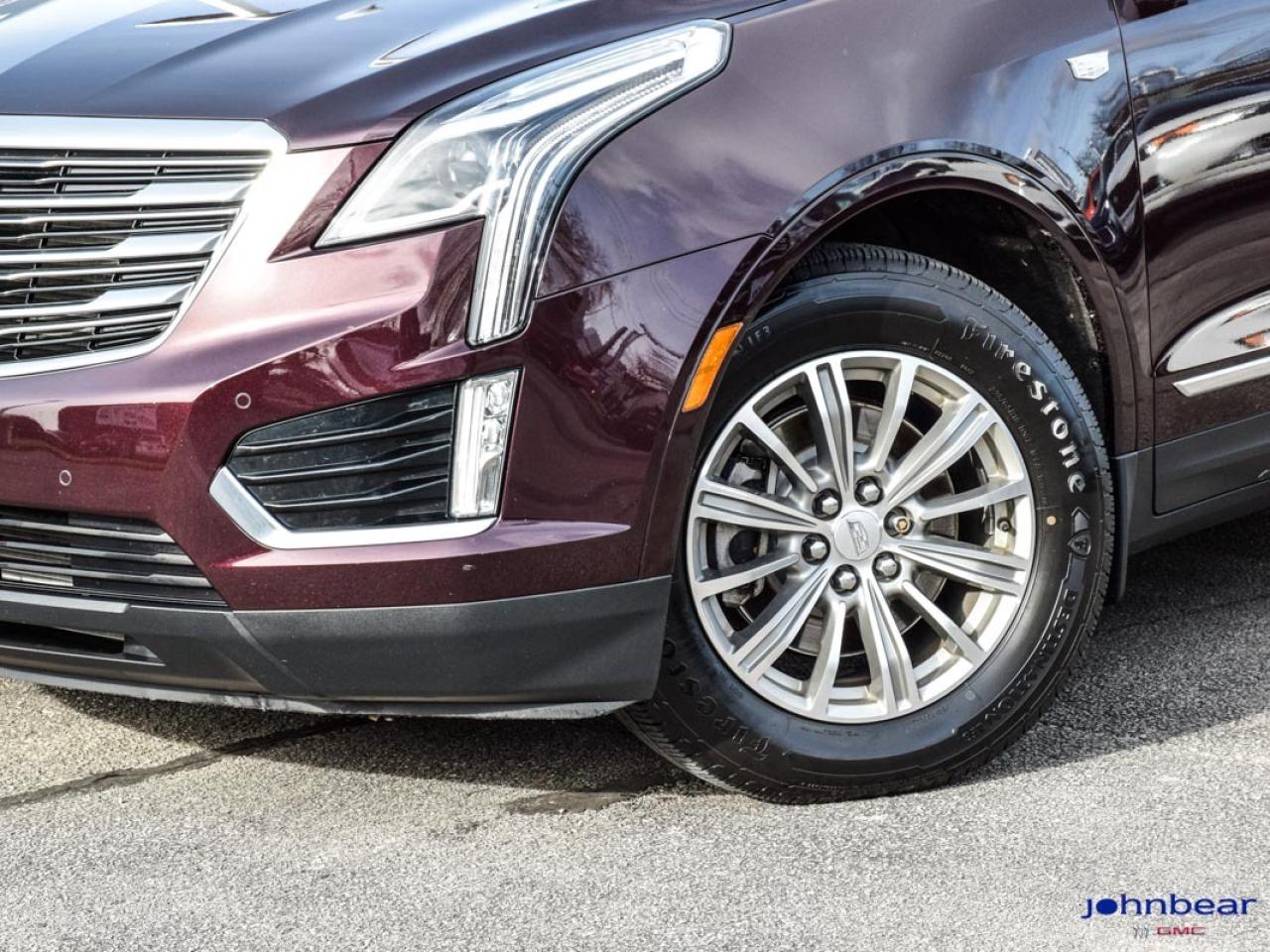 2017 Cadillac XT5 Luxury AWD Photo