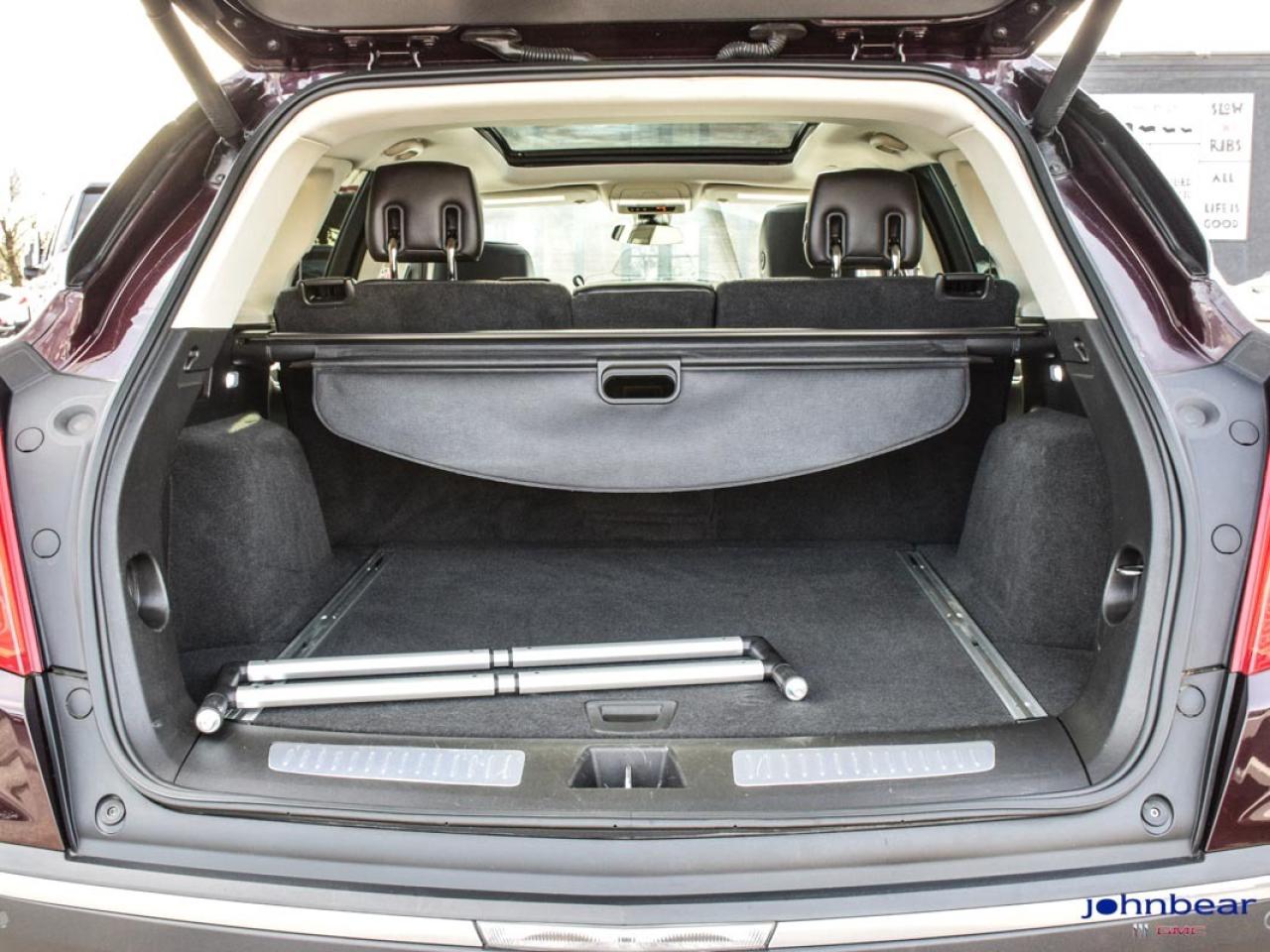 2017 Cadillac XT5 Luxury AWD Photo