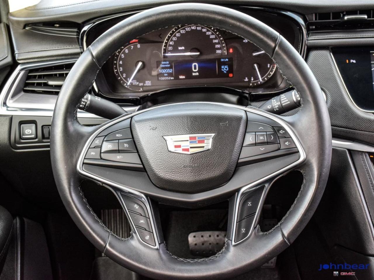 2017 Cadillac XT5 Luxury AWD Photo